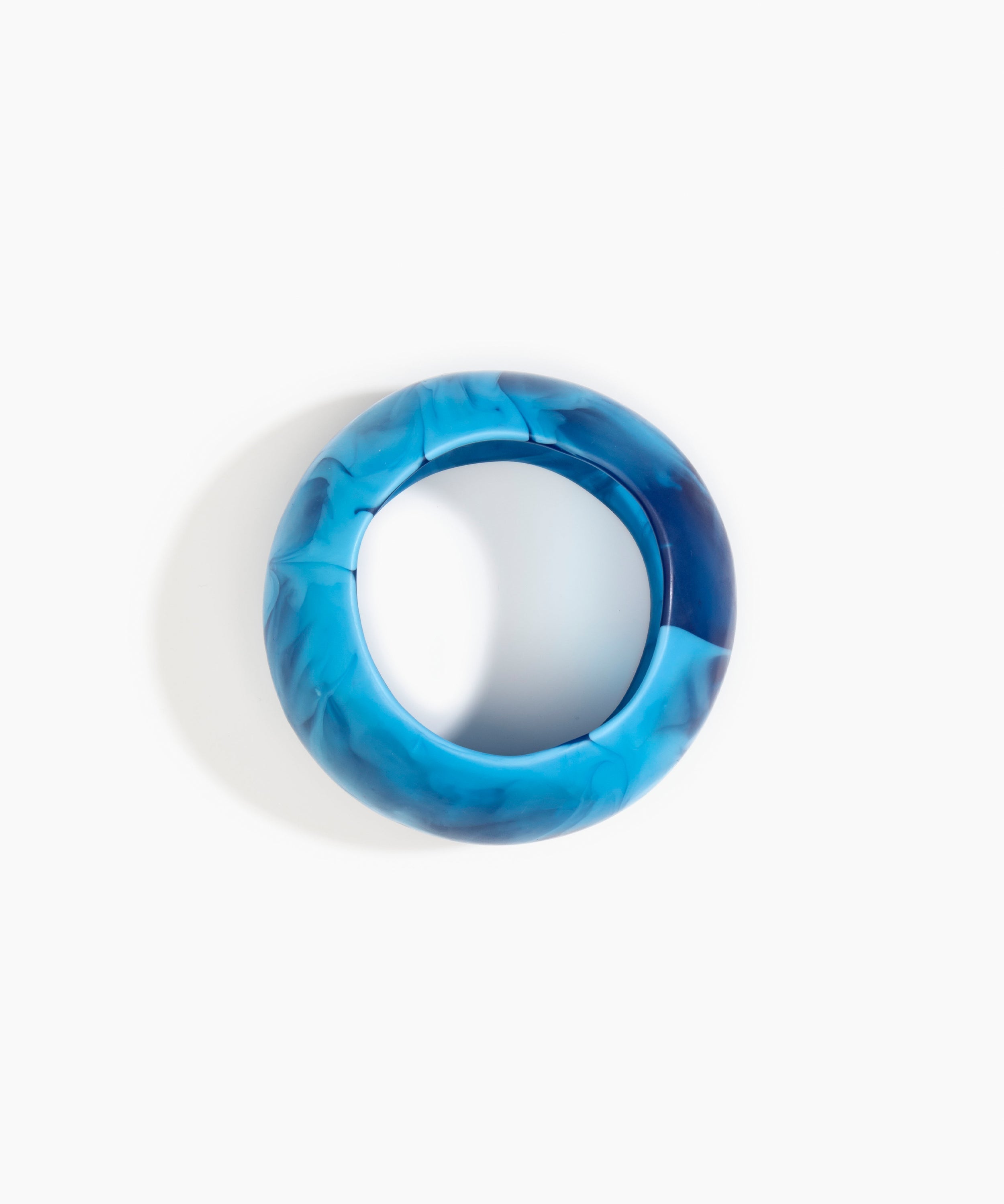 Dinosaur Designs Boulder Bangle in Sky Colour resin with Wide Fit