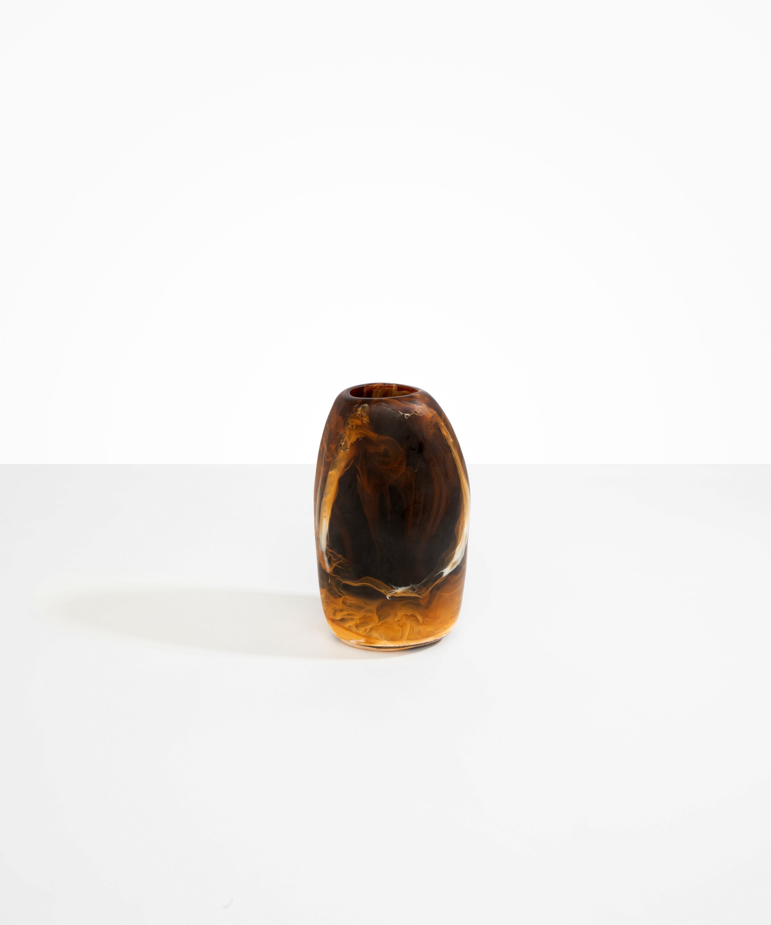 Dinosaur Designs Medium Pebble Vase in Dark Horn Colour resin