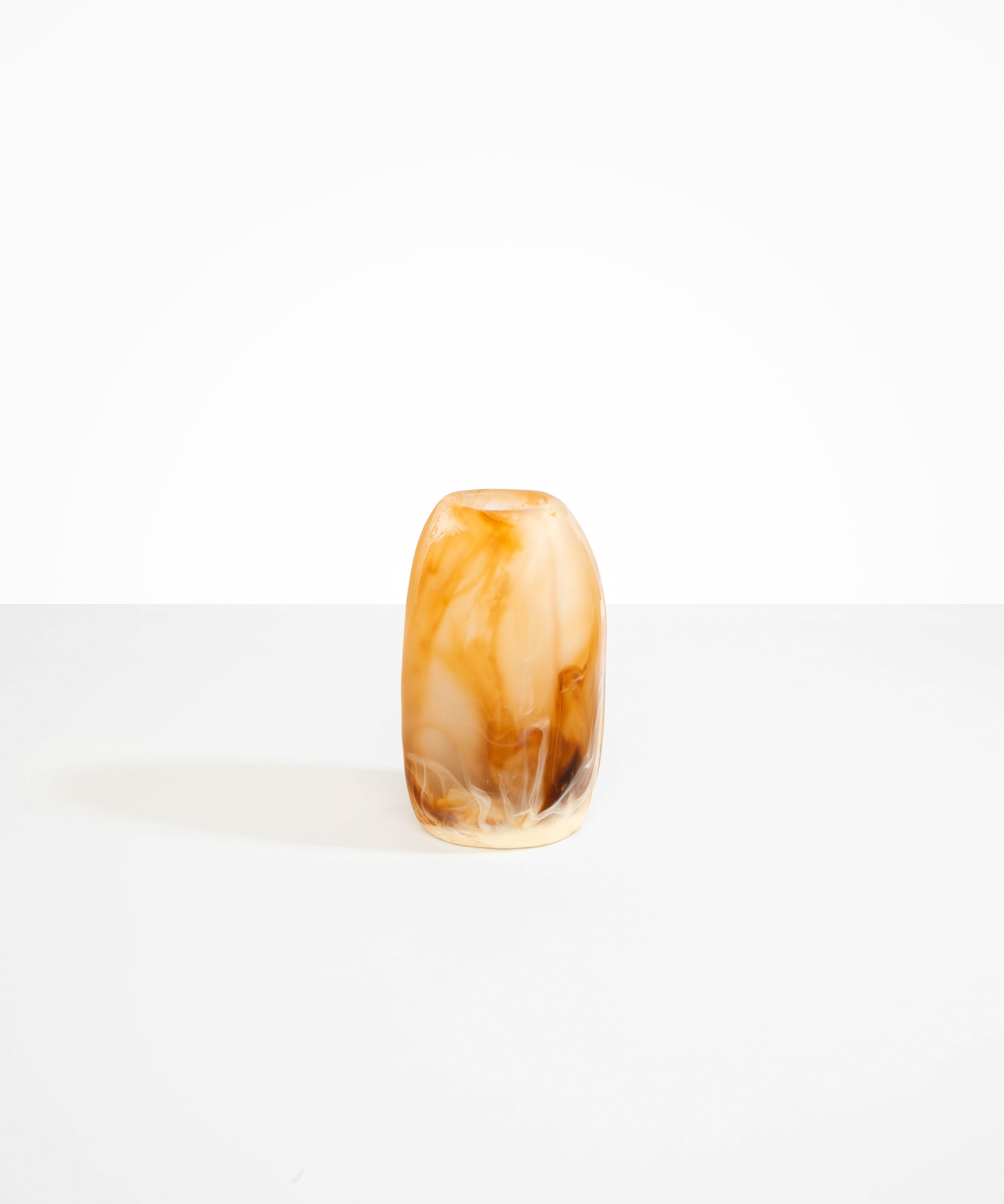 Dinosaur Designs Medium Pebble Vase in Light Horn Colour resin