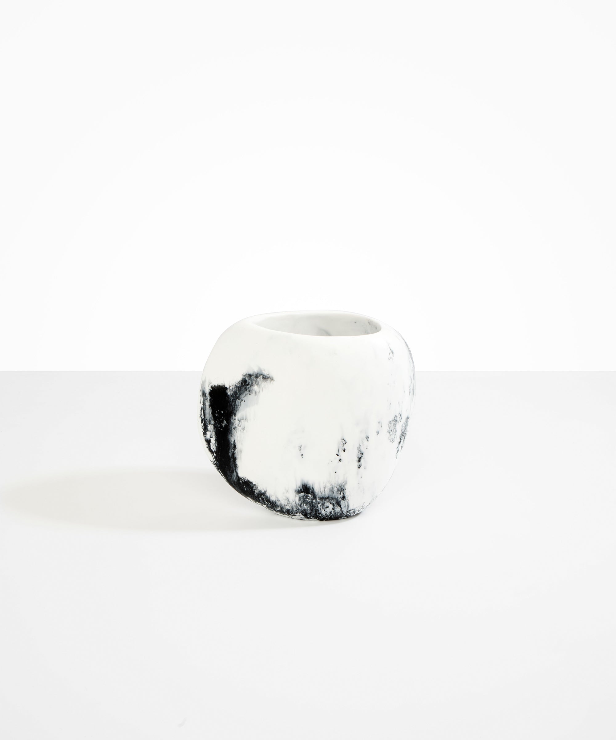 Dinosaur Designs Large Rock Vase in White Marble Colour resin