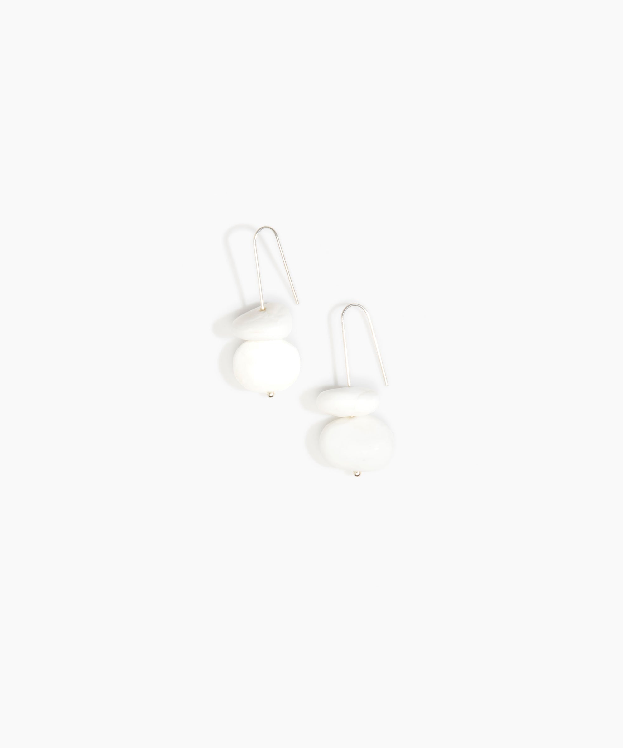 Dinosaur Designs Temple Earth Wire Earrings in Snow Swirl Colour resin with 925 Sterling Silver Material