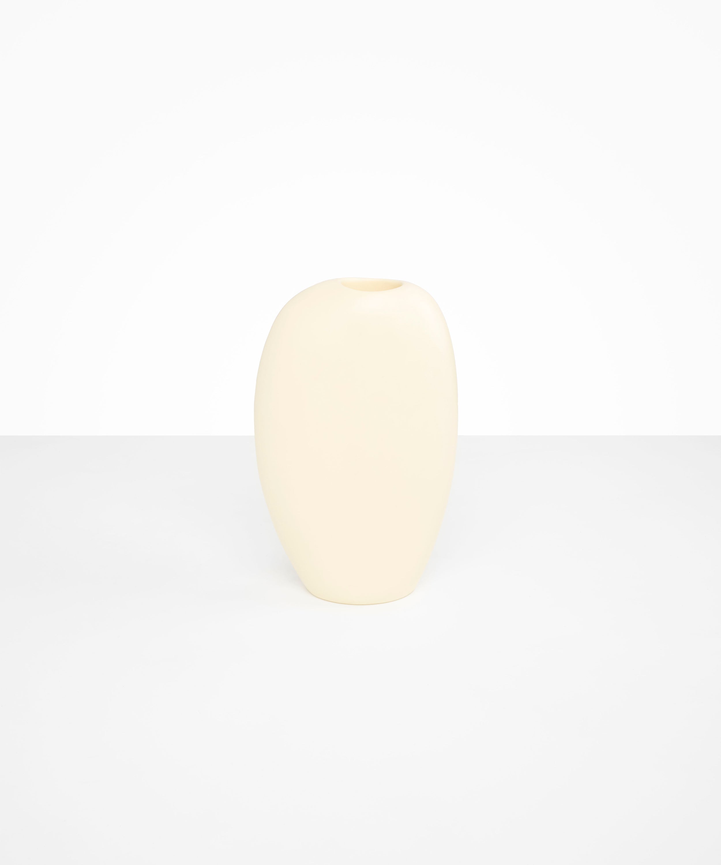 Dinosaur Designs Bold Skipping Stone Vase in Cream Colour resin