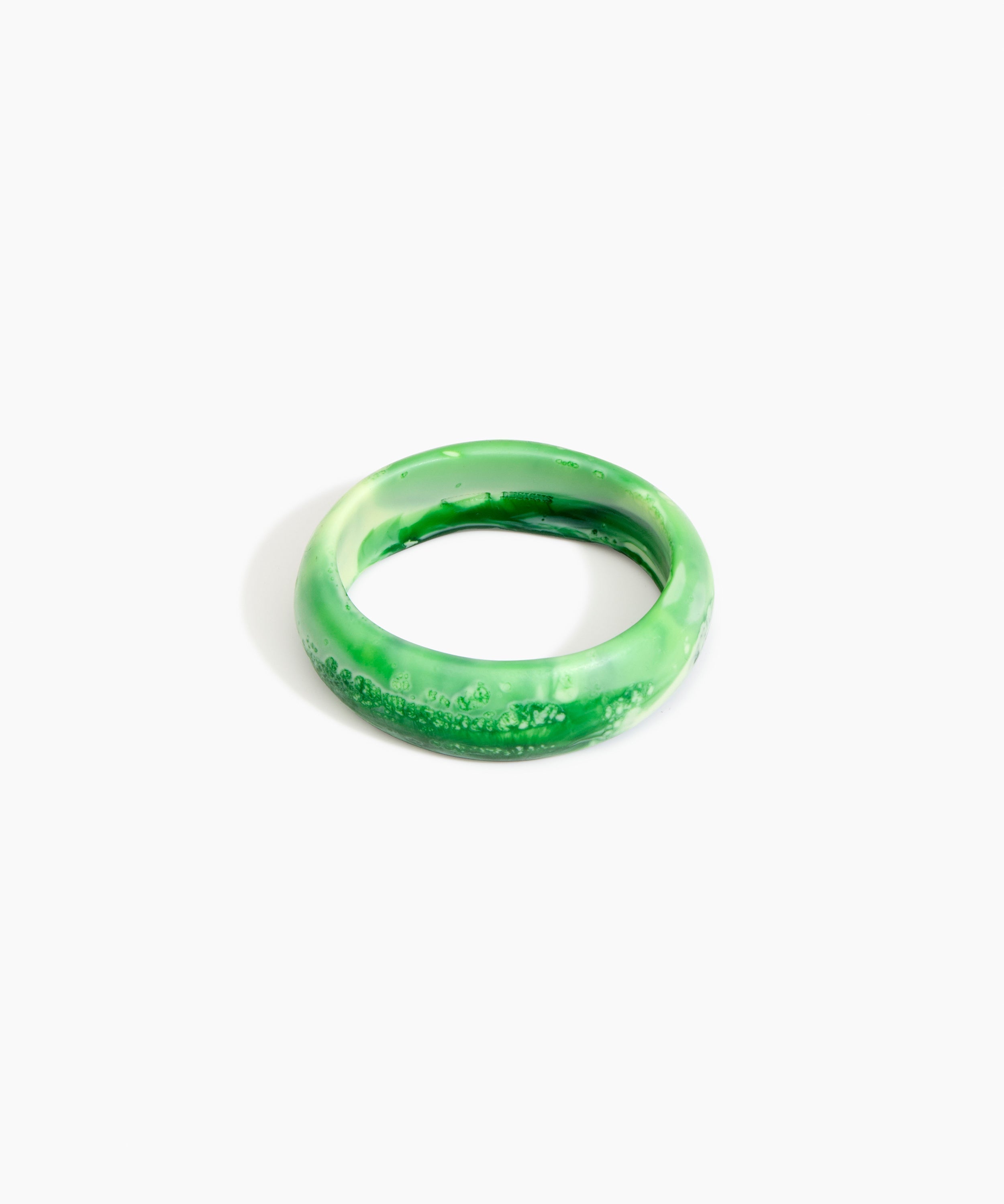 Dinosaur Designs Medium Organic Oval Bangle in Grass Colour resin with Wide Fit