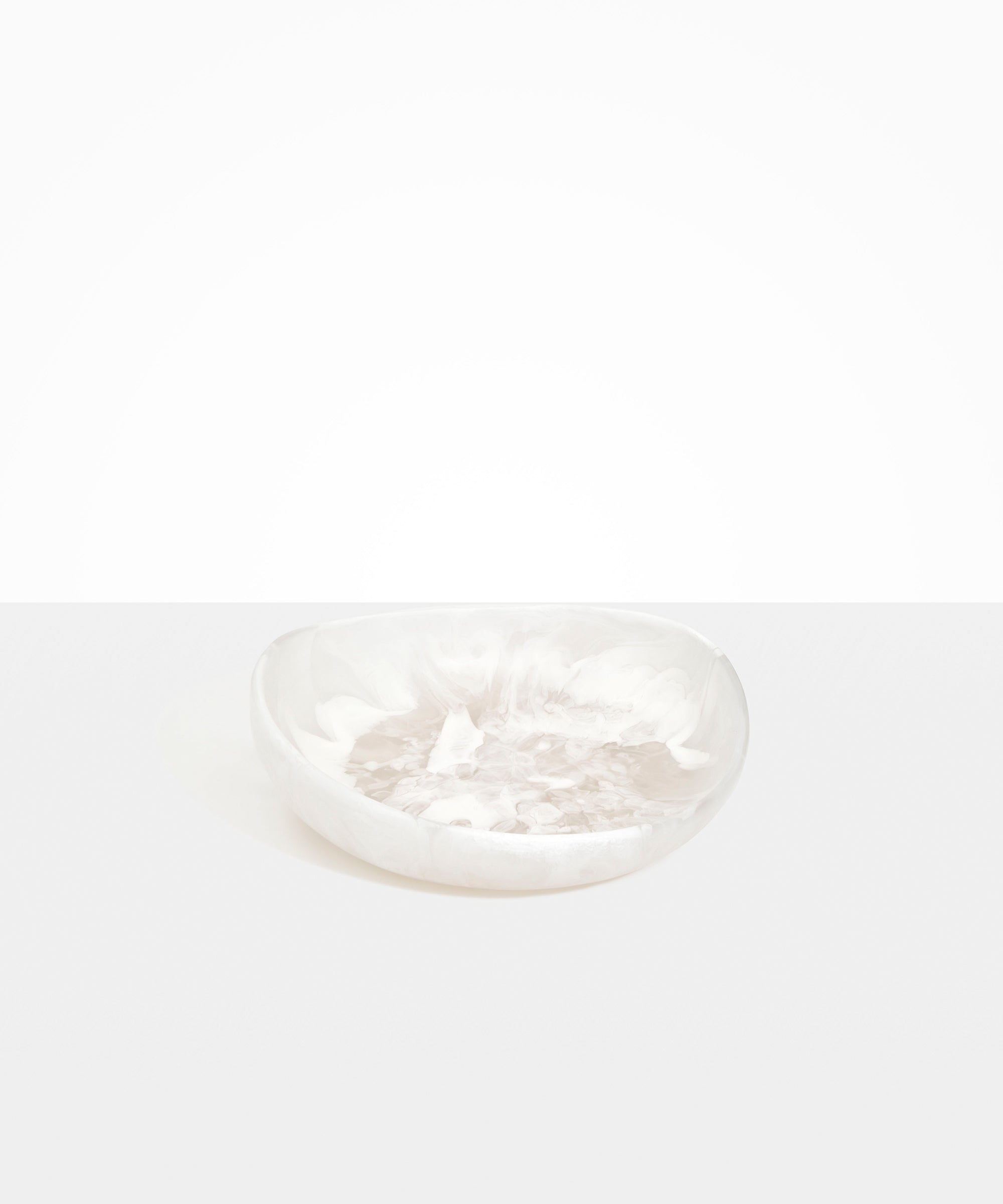 Dinosaur Designs Medium Flow Bowl in Snow Swirl Colour resin