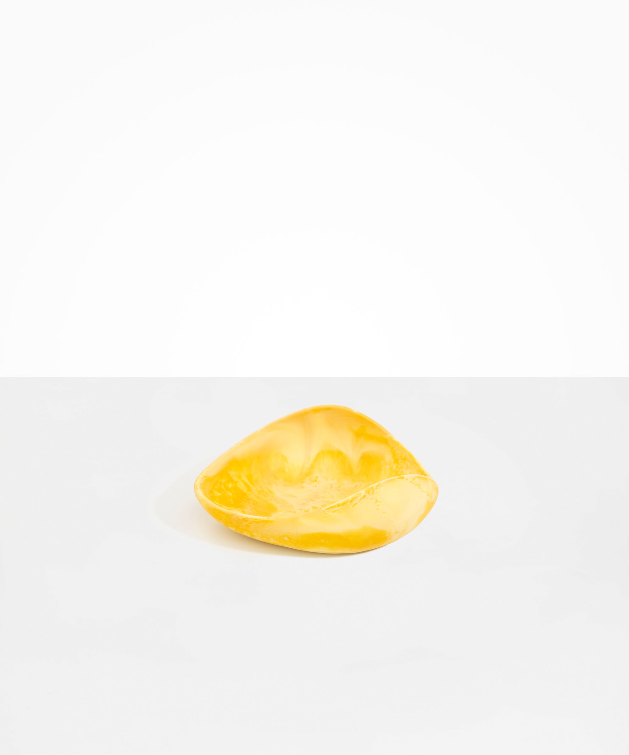 Dinosaur Designs Small Leaf Bowl in Daisy Colour resin