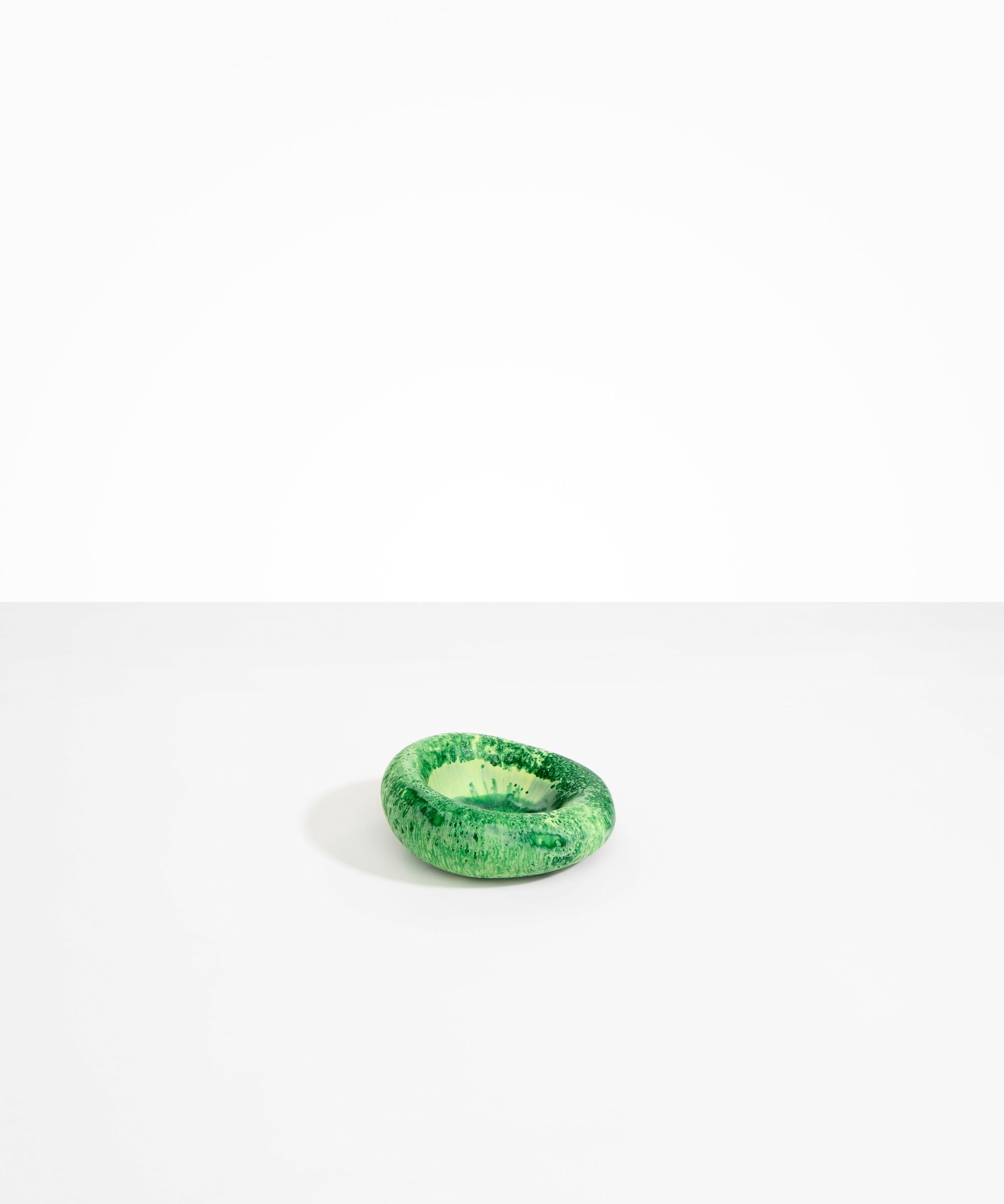 Dinosaur Designs Medium Drift Dish in Grass Colour resin