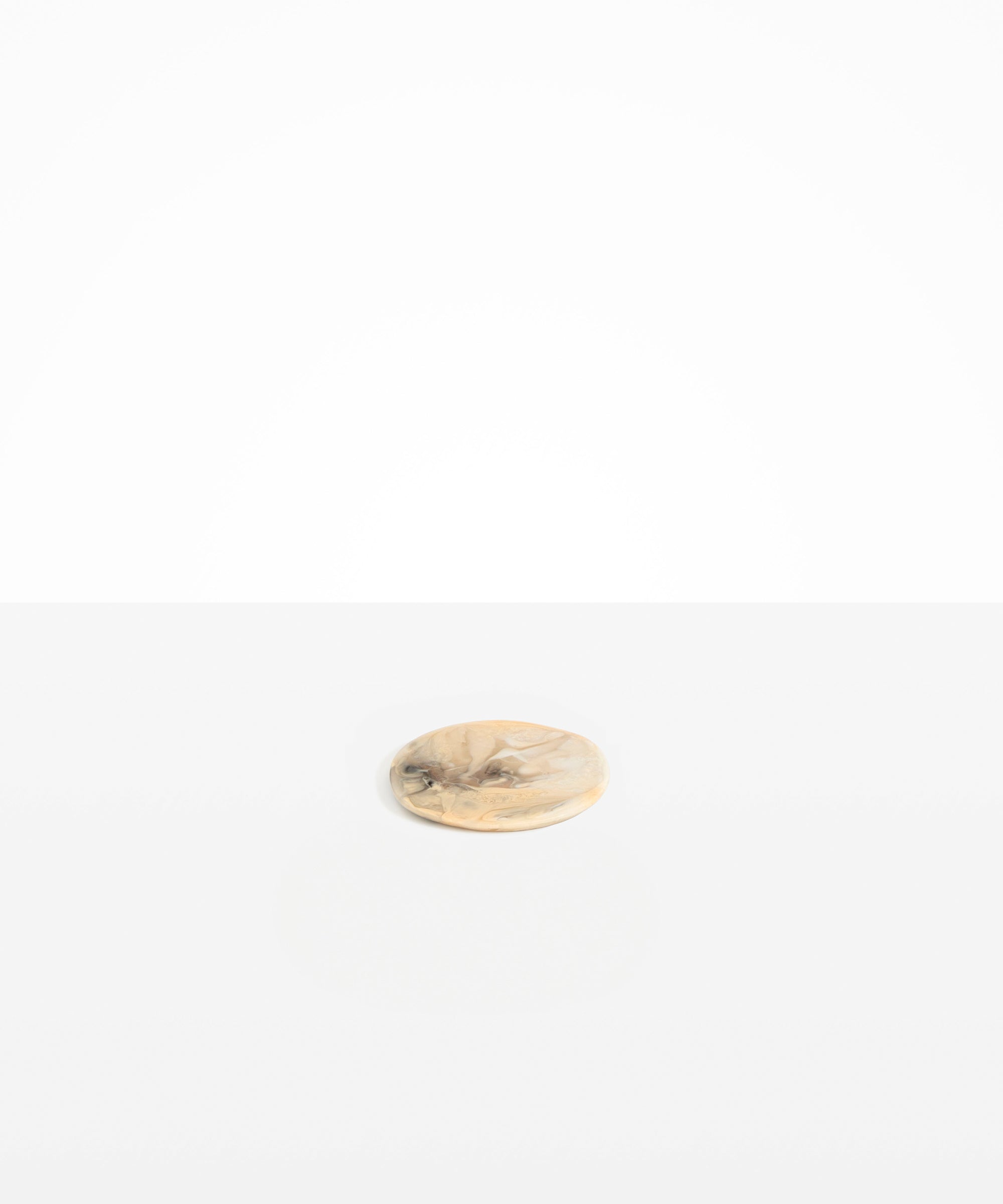 Dinosaur Designs Boulder Coaster in Sandy Pearl Colour resin