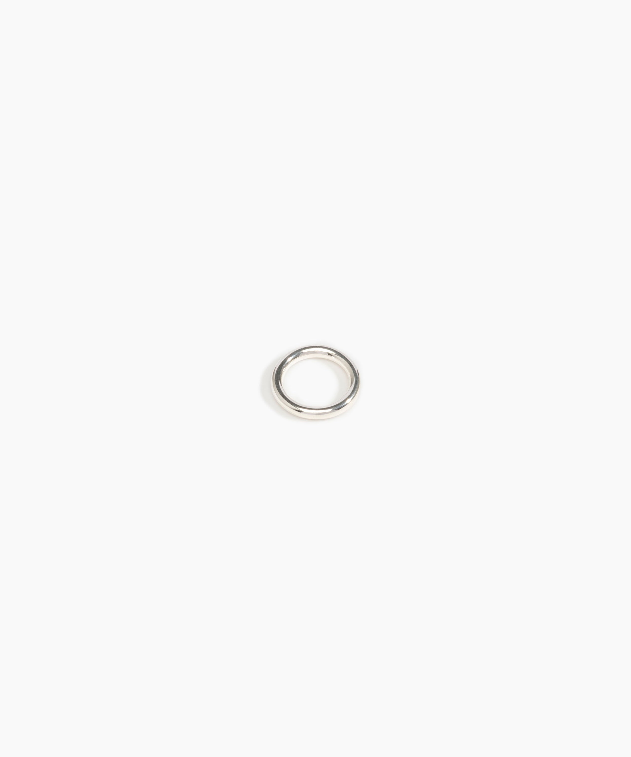 LO Collections Circle Ring in 925 Sterling Silver Material.