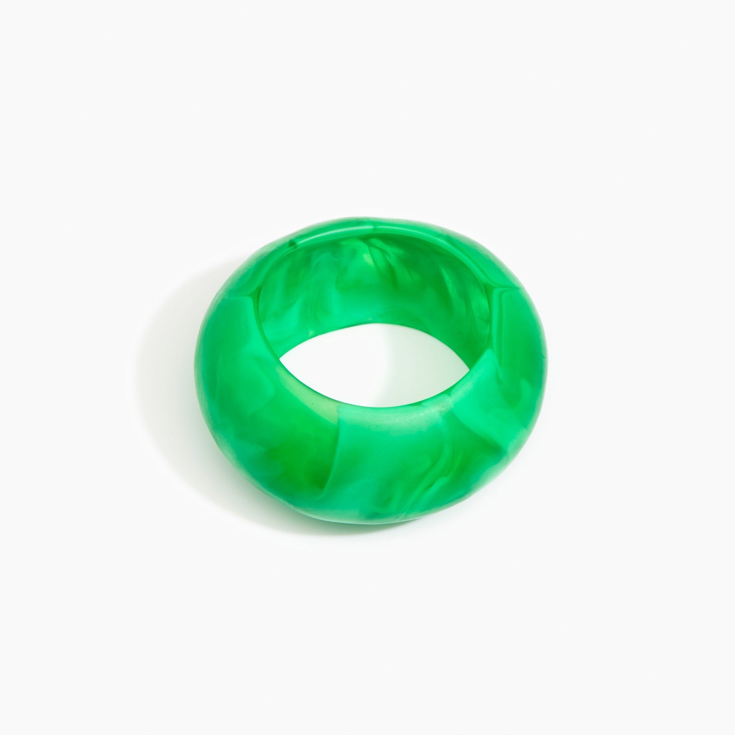 Dinosaur Designs Boulder Bangle in Leaf Colour resin with Wide Fit..