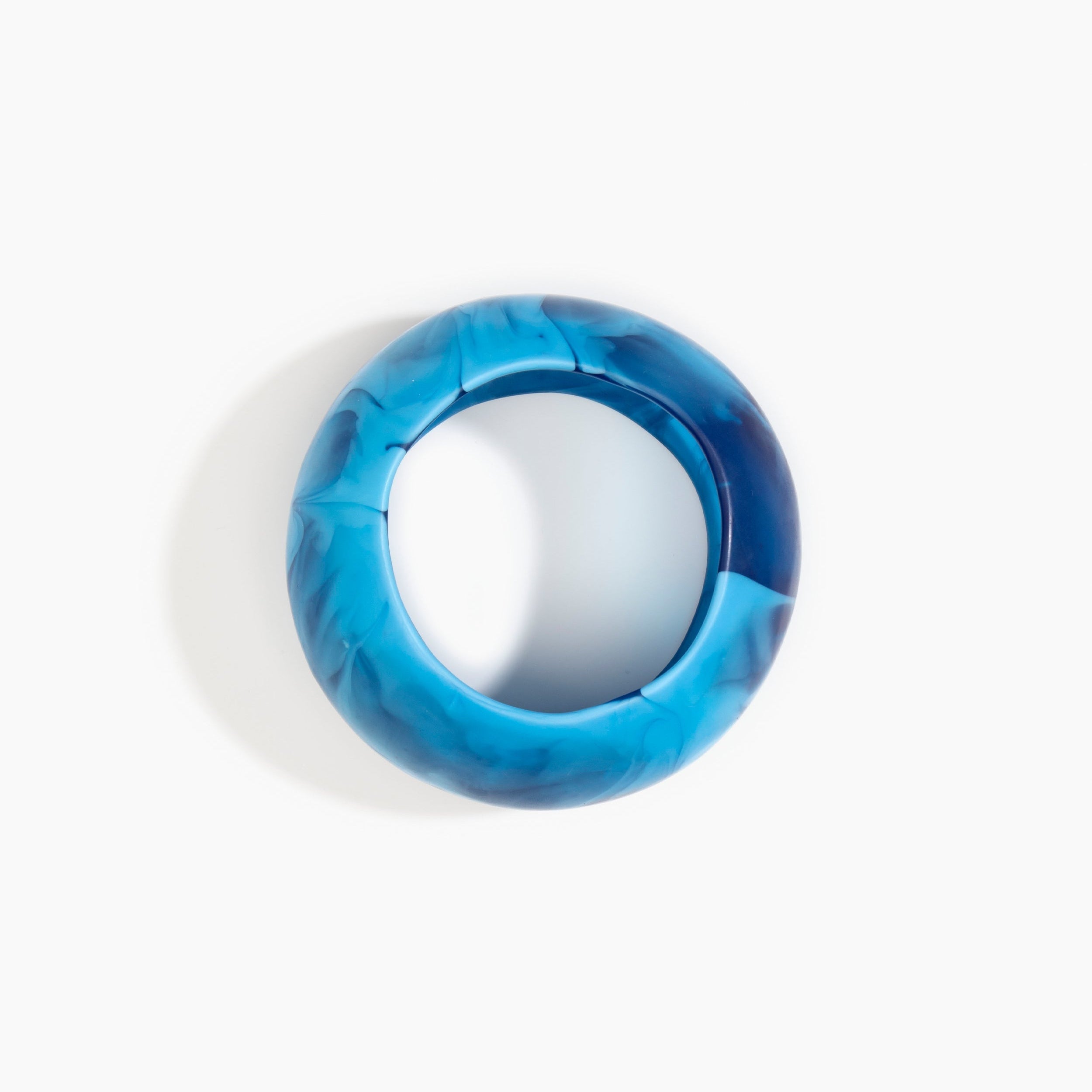 Dinosaur Designs Boulder Bangle in Sky Colour resin with Wide Fit..