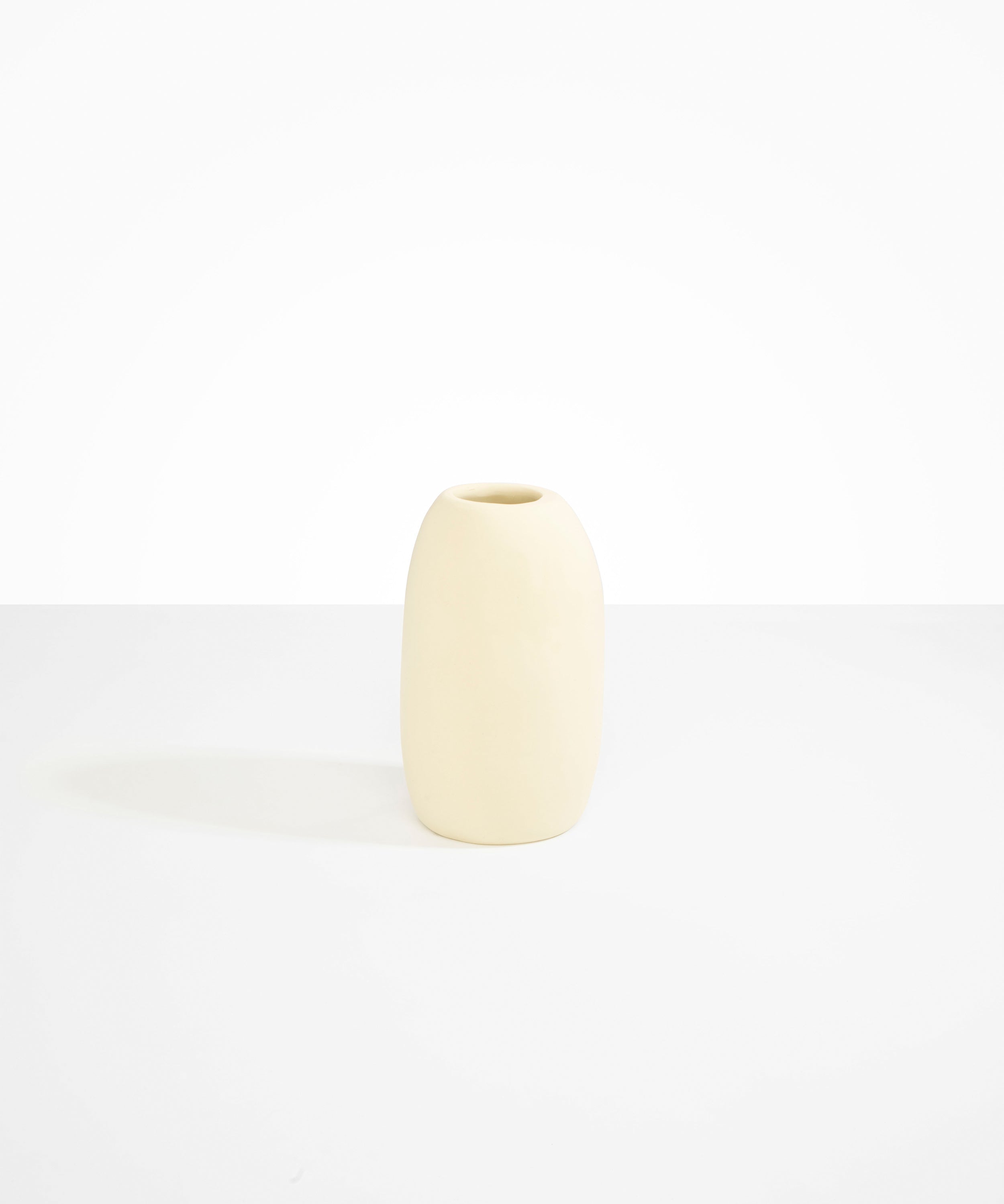 Dinosaur Designs Medium Pebble Vase in Cream Colour resin