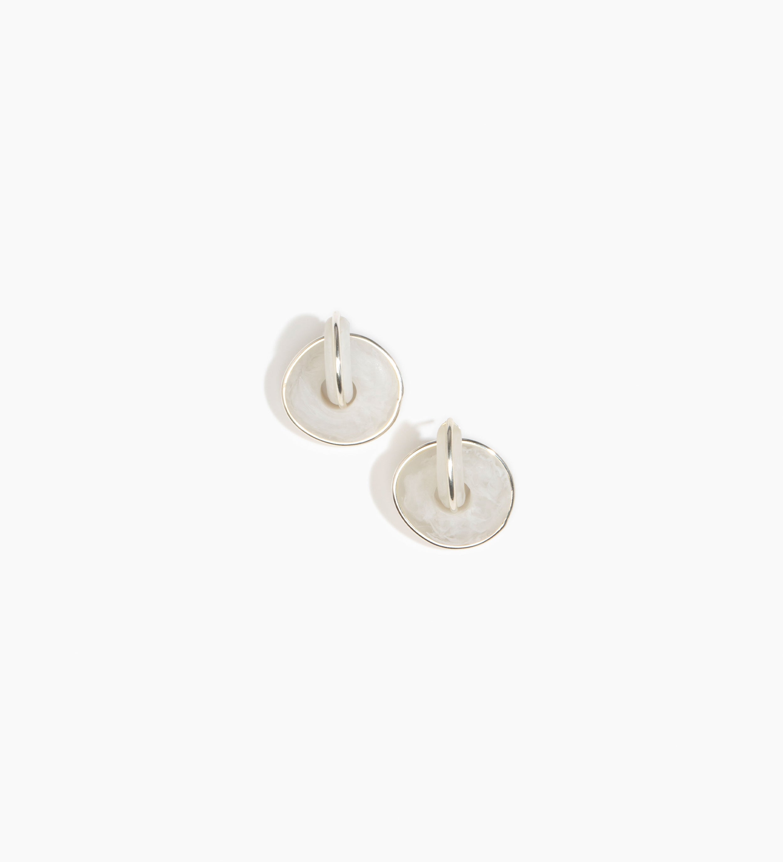 Dinosaur Designs Large Drift Link Earrings Earrings in Frost Colour resin with Silver-Plated Brass Material