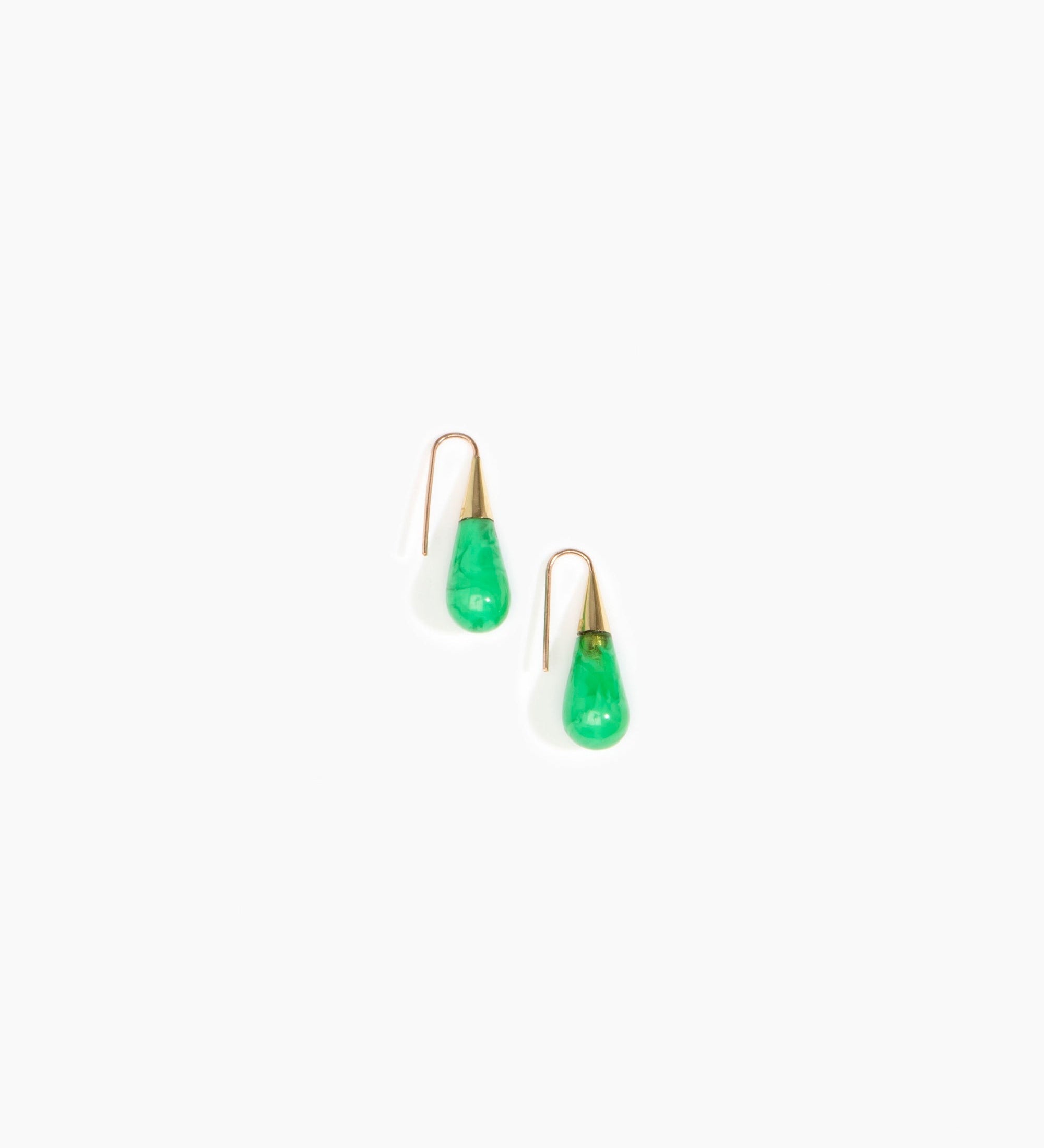 Dinosaur Designs Small Dew Drop Earrings Earrings in Leaf Colour resin 