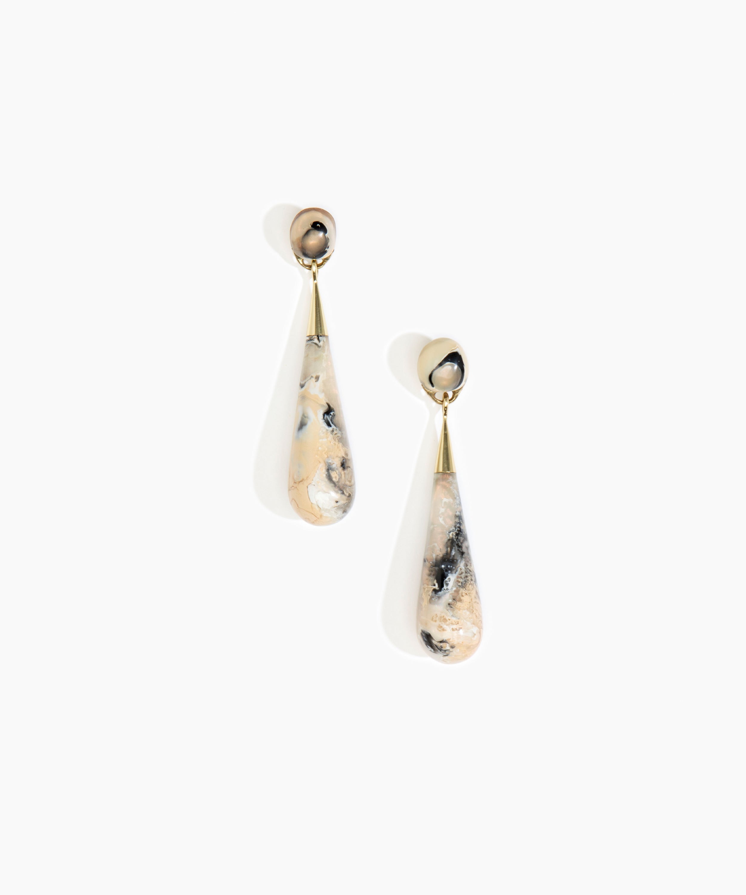 Dinosaur Designs Large Dew Drop Earrings Earrings in Sandy Pearl Colour resin with Studs Backing