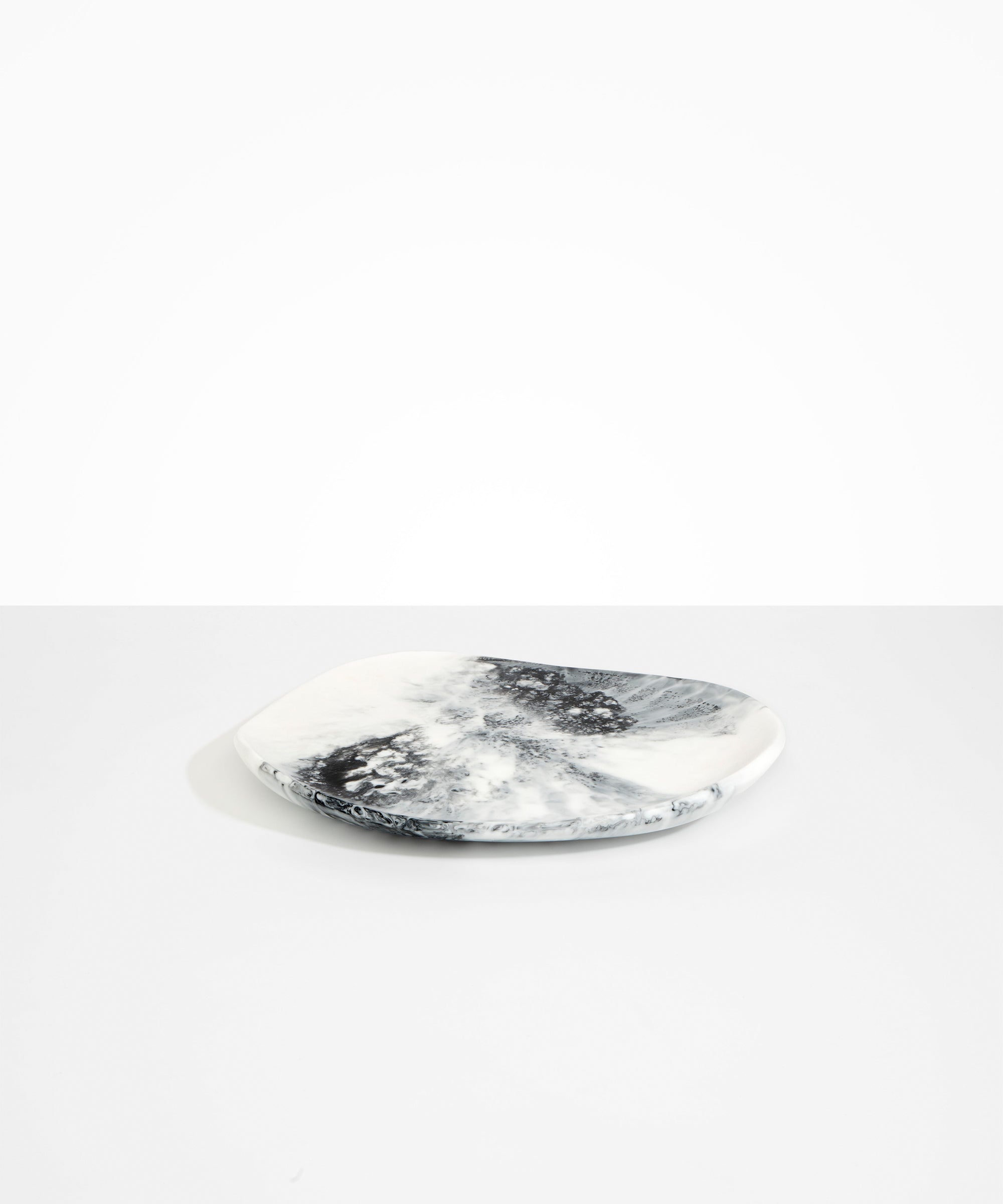 Dinosaur Designs Pebble Plate in White Marble Colour resin