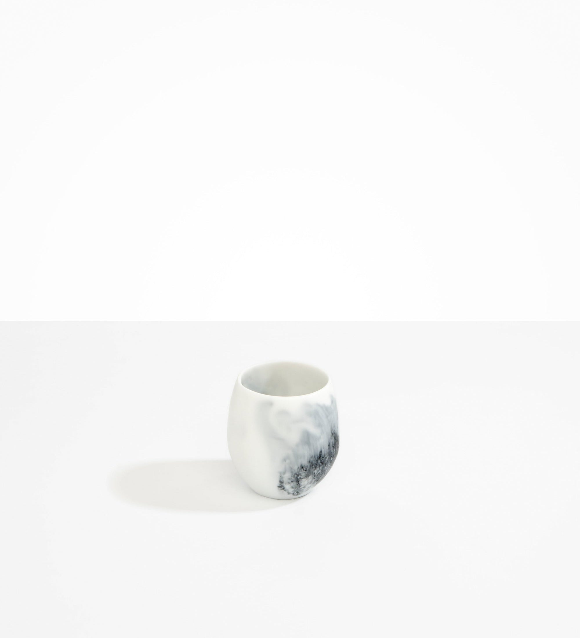 Dinosaur Designs Large Rock Cup Tumblers in White Marble Colour resin