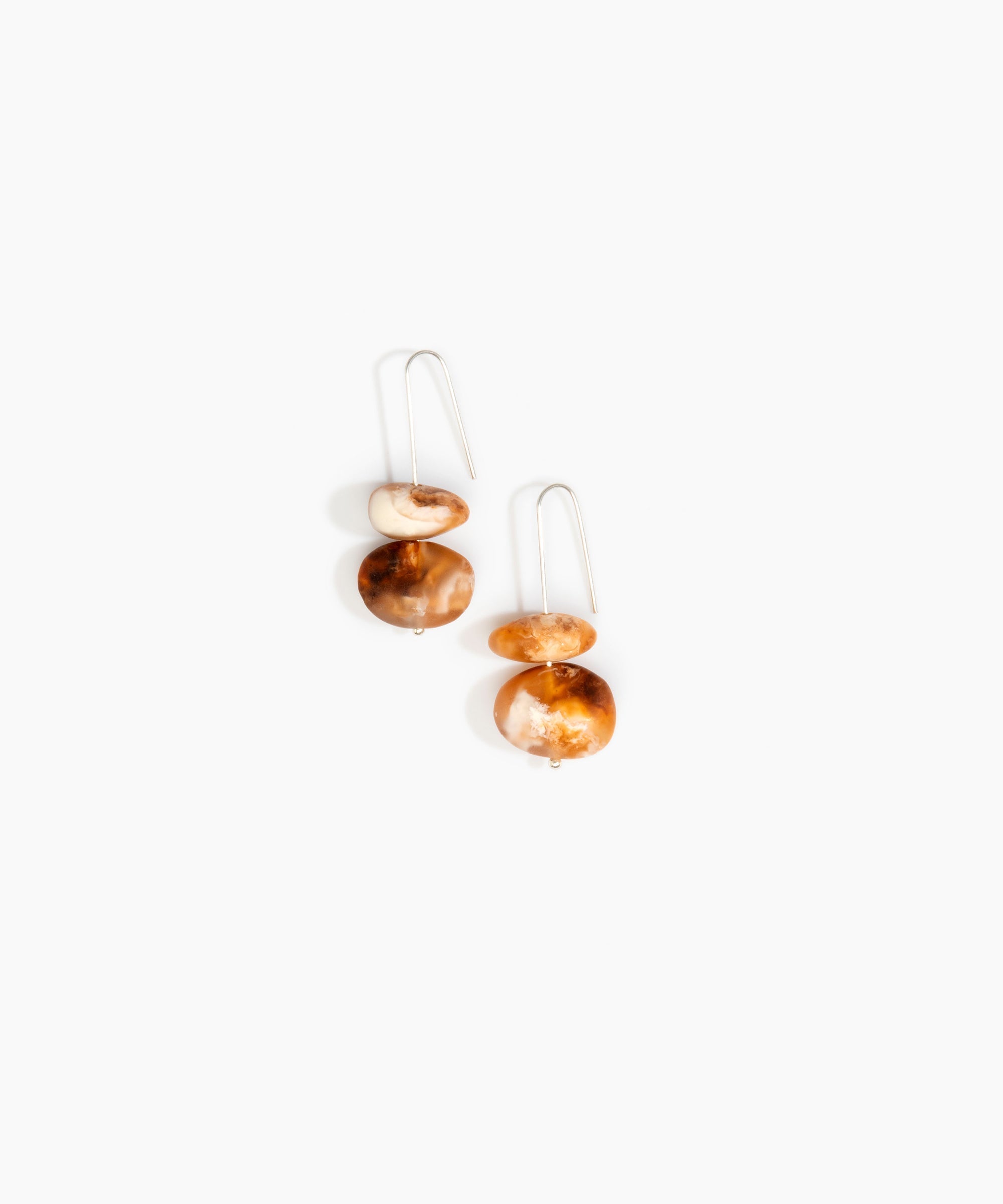 Dinosaur Designs Temple Earth Wire Earrings in Light Horn Colour resin with 925 Sterling Silver Material