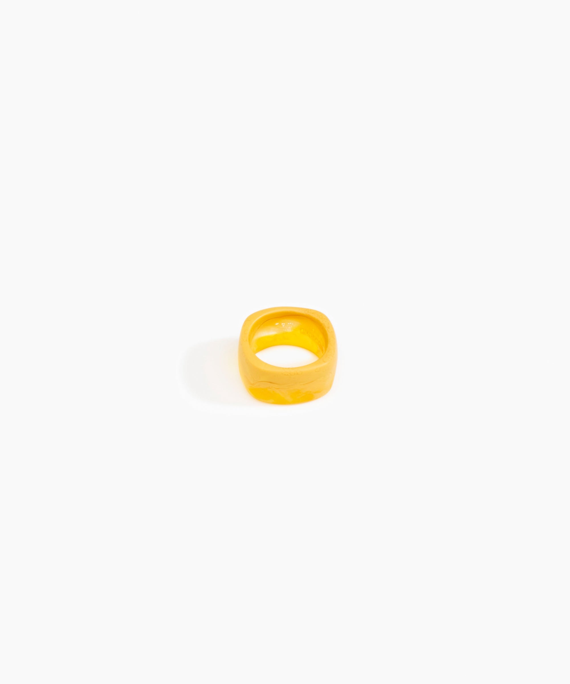 Dinosaur Designs Cube Ring in Honeycomb Colour resin with Wide Fit..