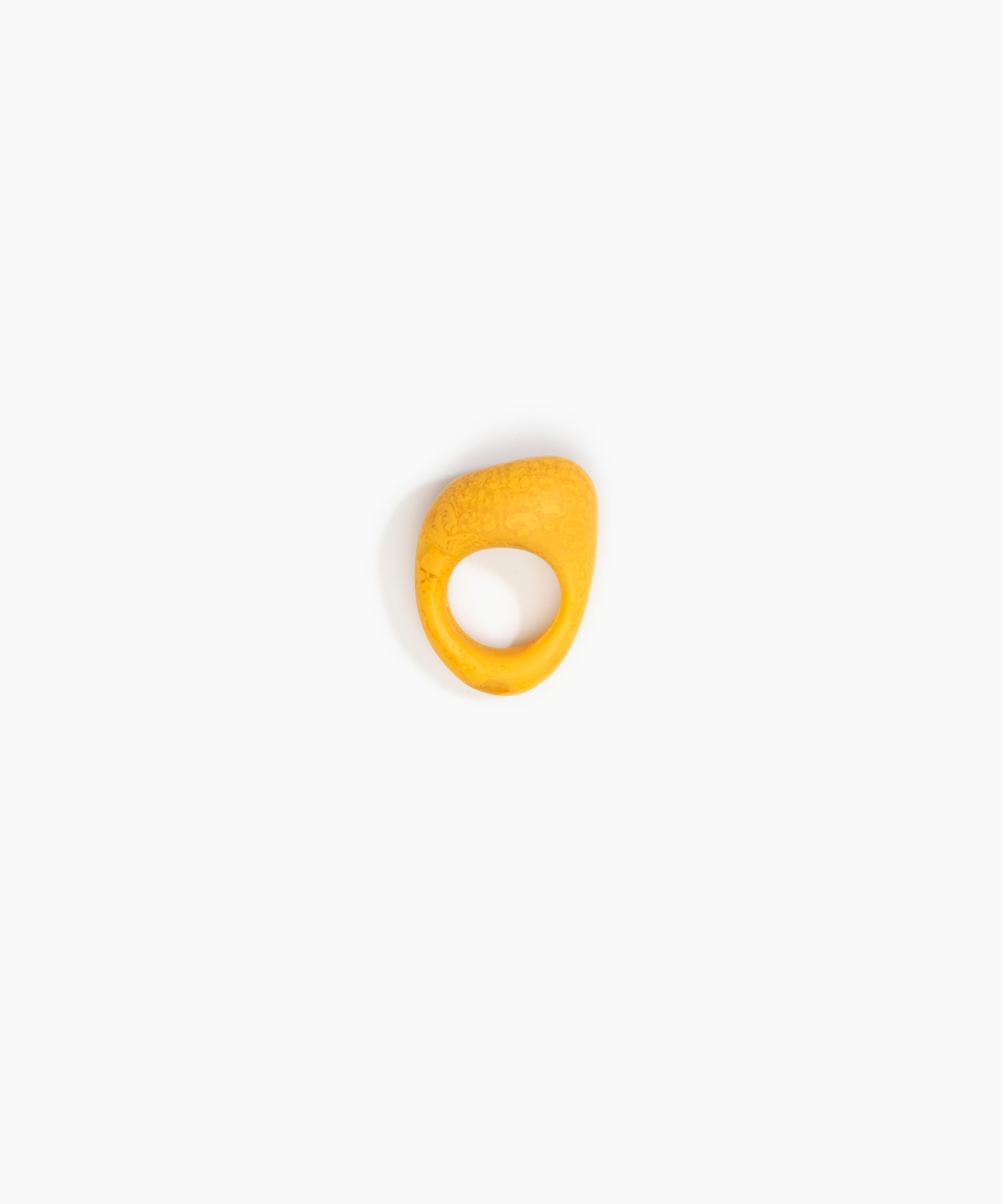 Dinosaur Designs Pebble Ring in Honeycomb Colour resin with Regular Fit..