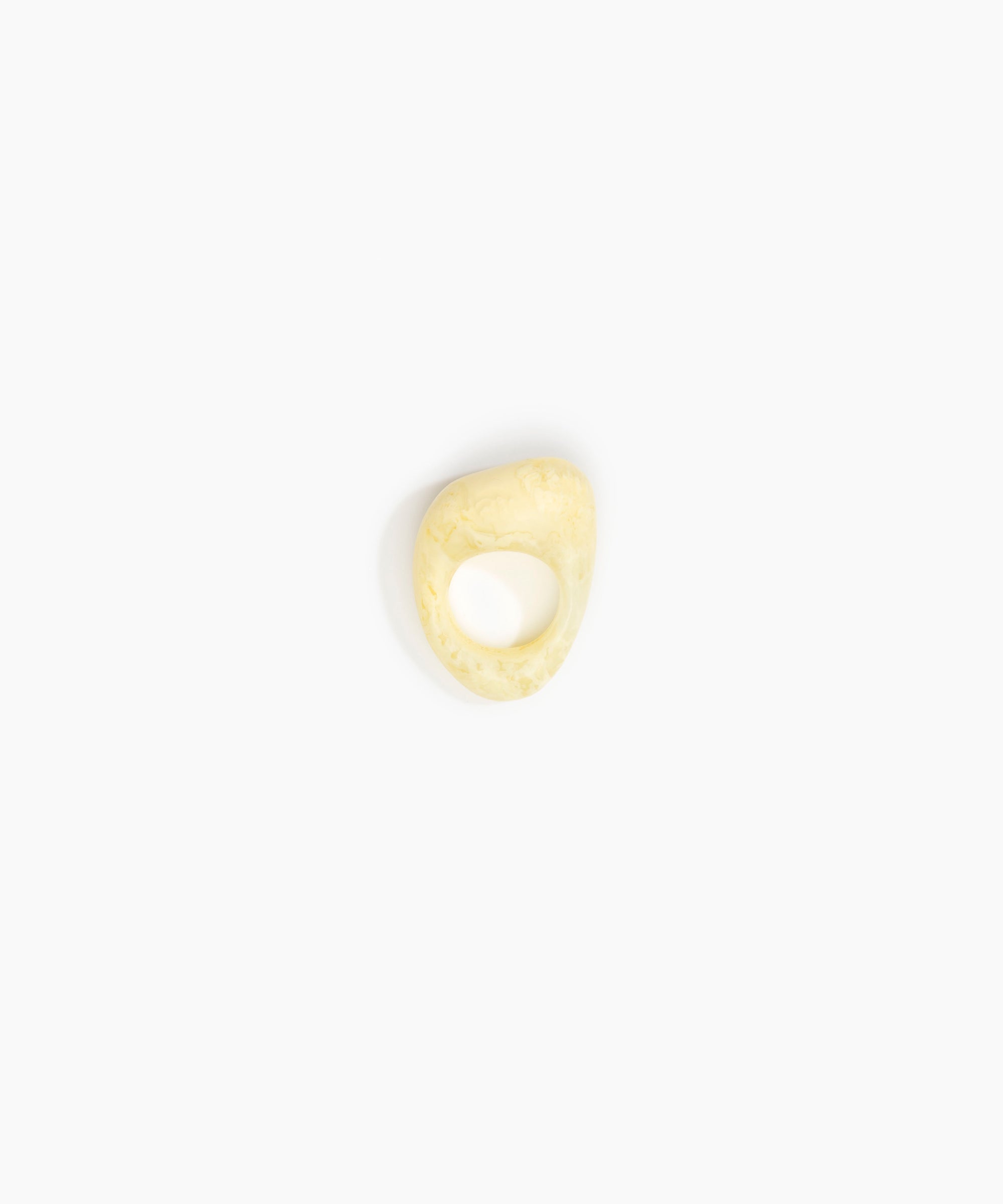 Dinosaur Designs Pebble Ring in Lemon Colour resin with Regular Fit.