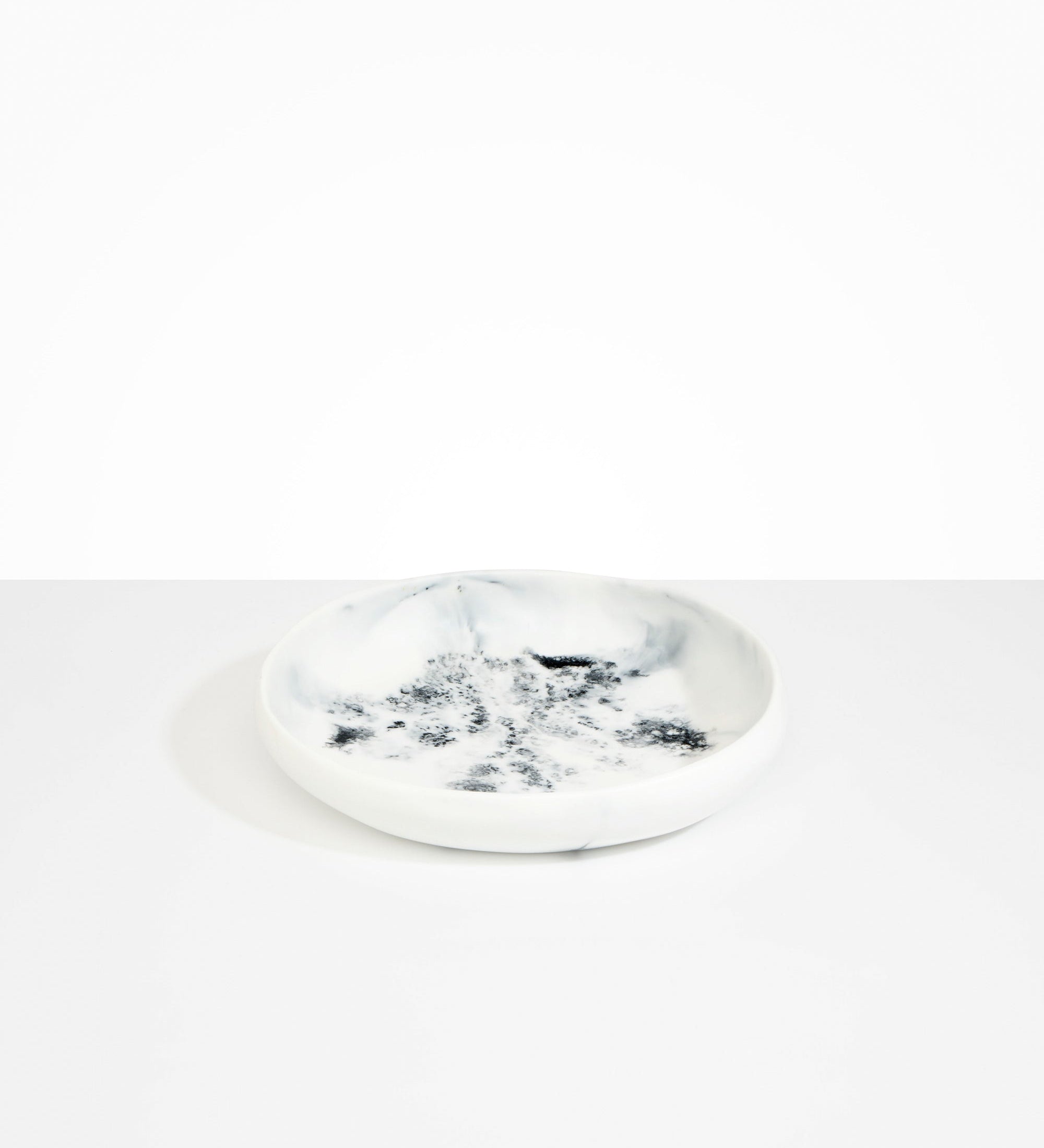 Dinosaur Designs Medium Earth Bowl Bowls in White Marble Colour resin