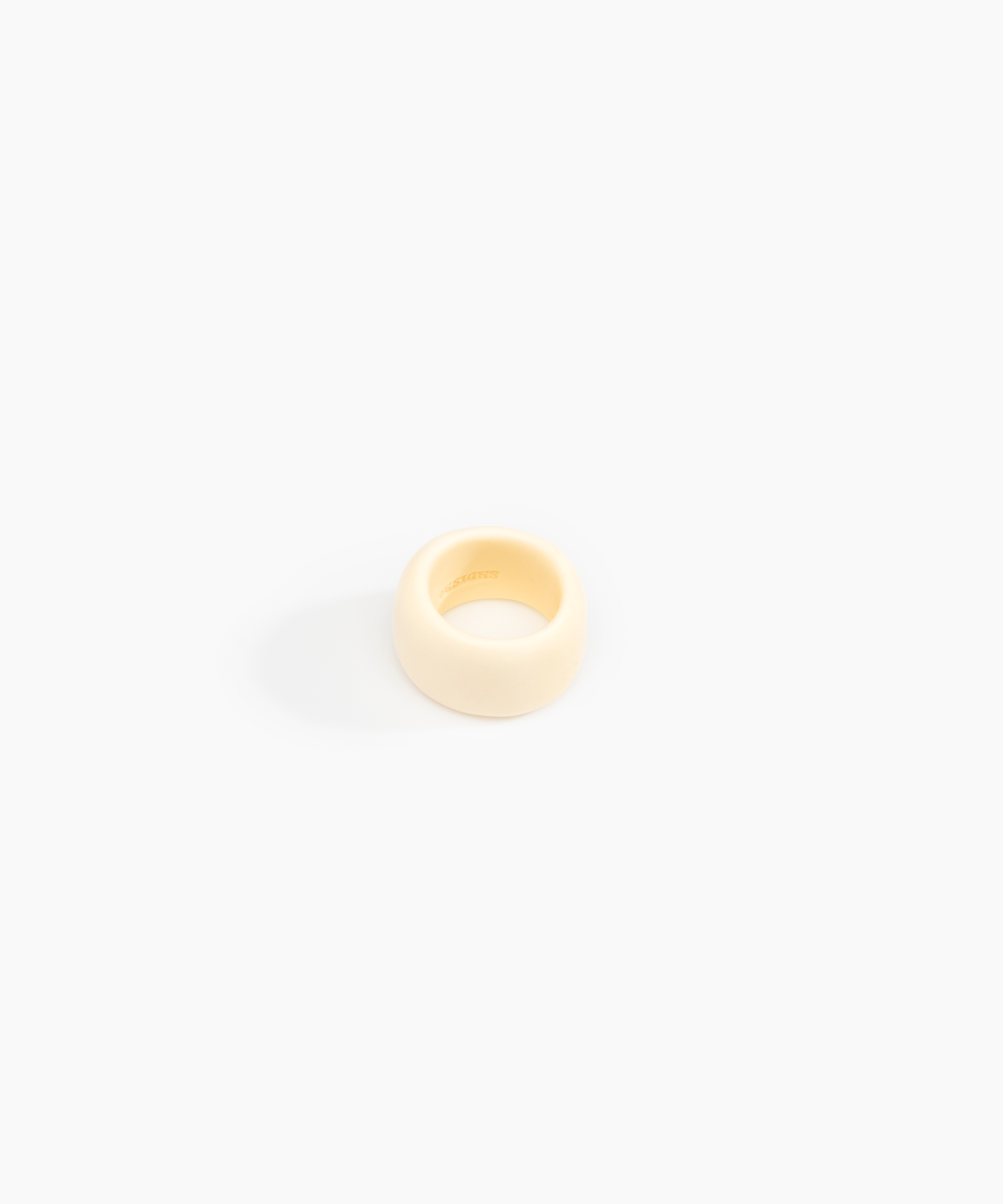 Dinosaur Designs Band Ring Rings in Cream Colour resin with Narrow Fit