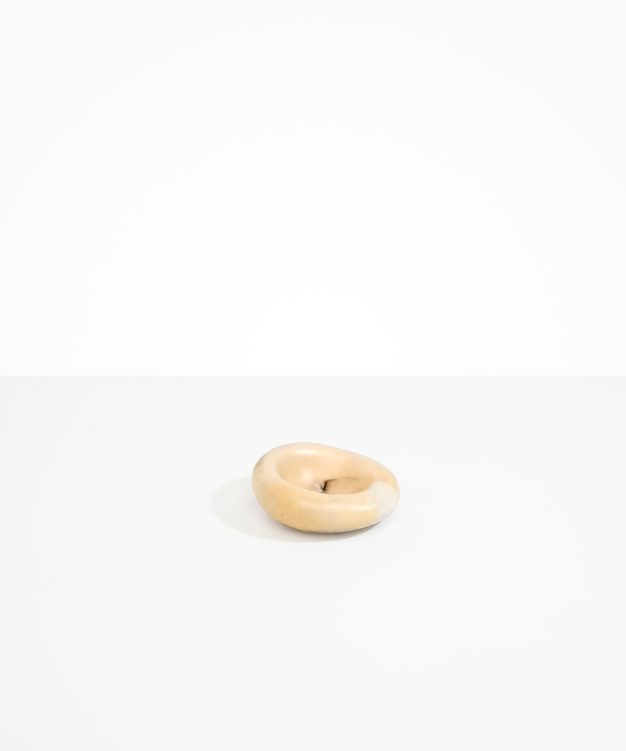 Dinosaur Designs Medium Drift Dish in Sandy Pearl Colour resin