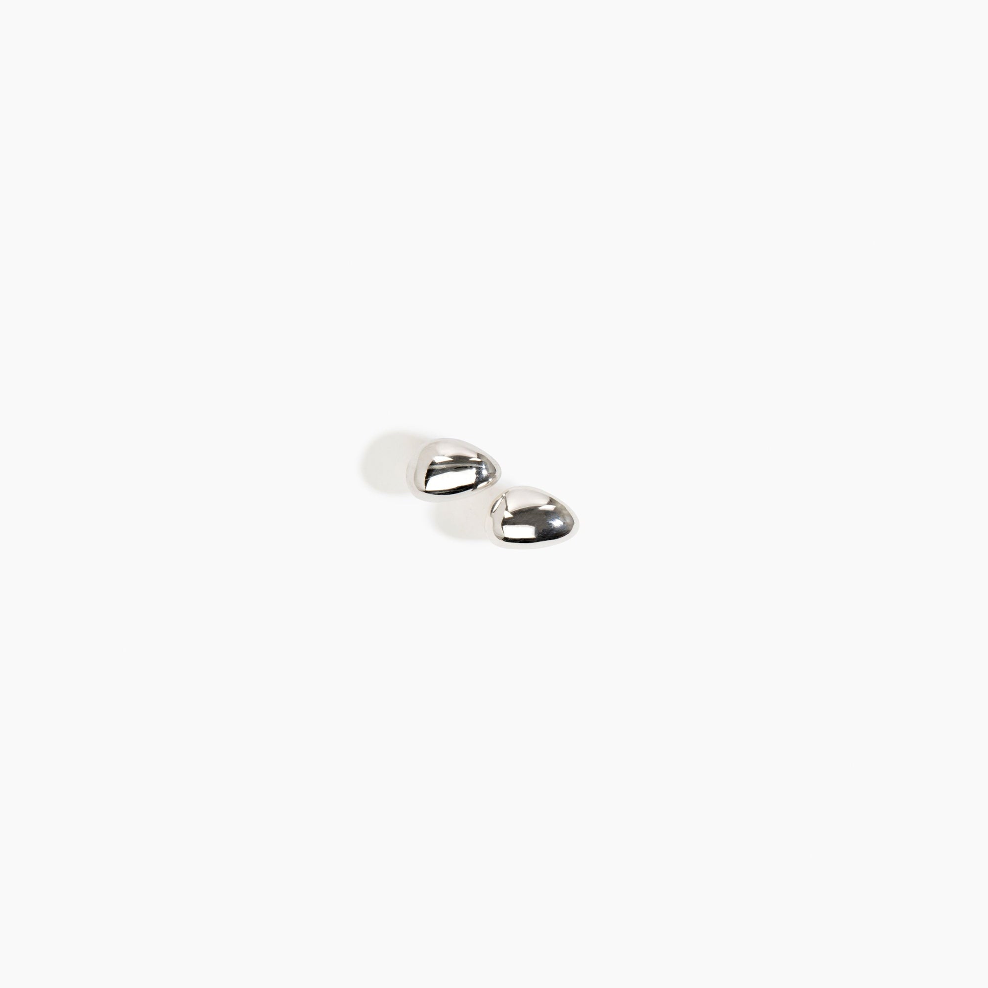 Dinosaur Designs ERDDERT SIL S Earth Stud Earrings SILVER.