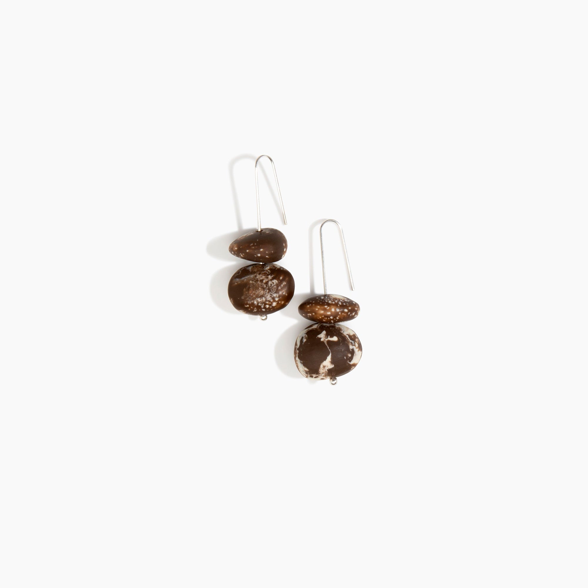 Dinosaur Designs ERERTTEM Temple Earth Wire Earrings CAPPUCCINO.