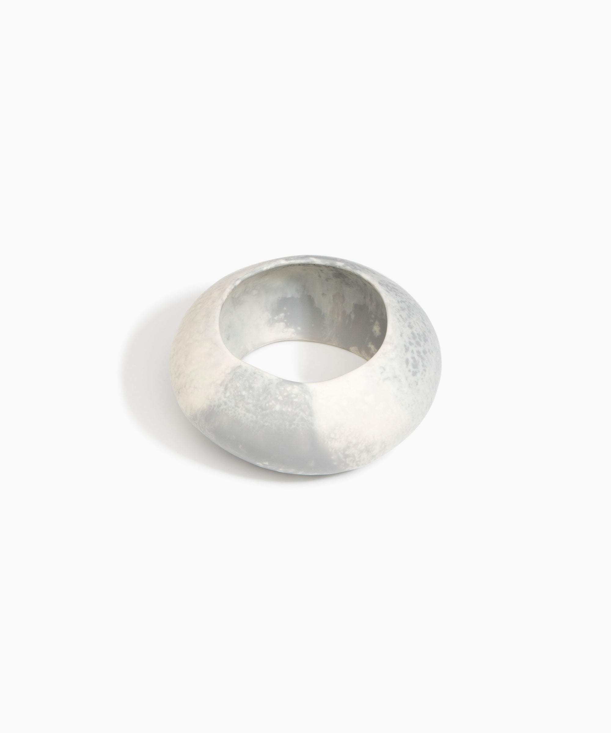 Dinosaur Designs LBPLNBLD Boulder Bangle CLOUD