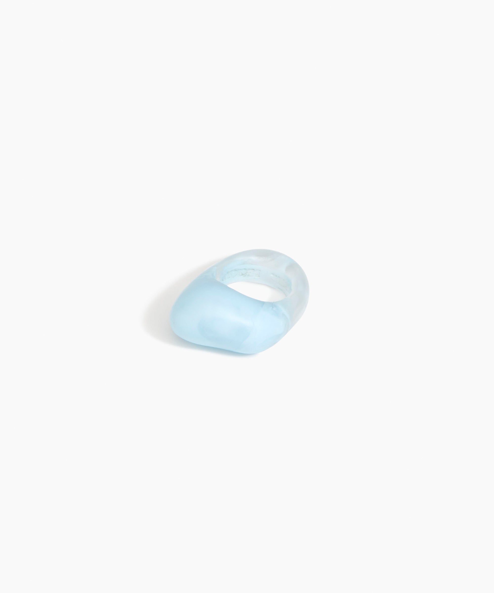 Dinosaur Designs RGPLNPEB Pebble Ring POOL.