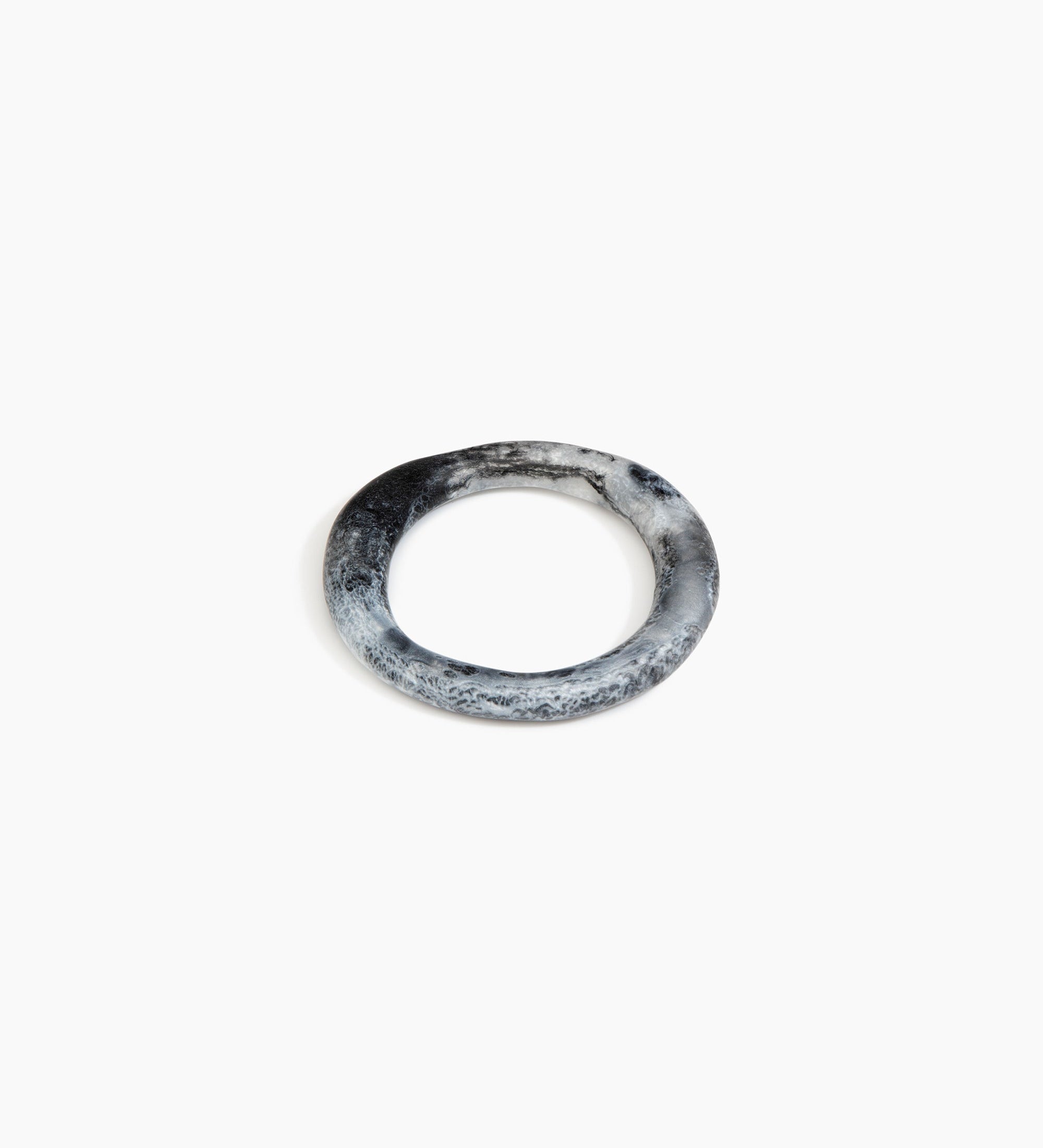 Drift Wishbone Bangle