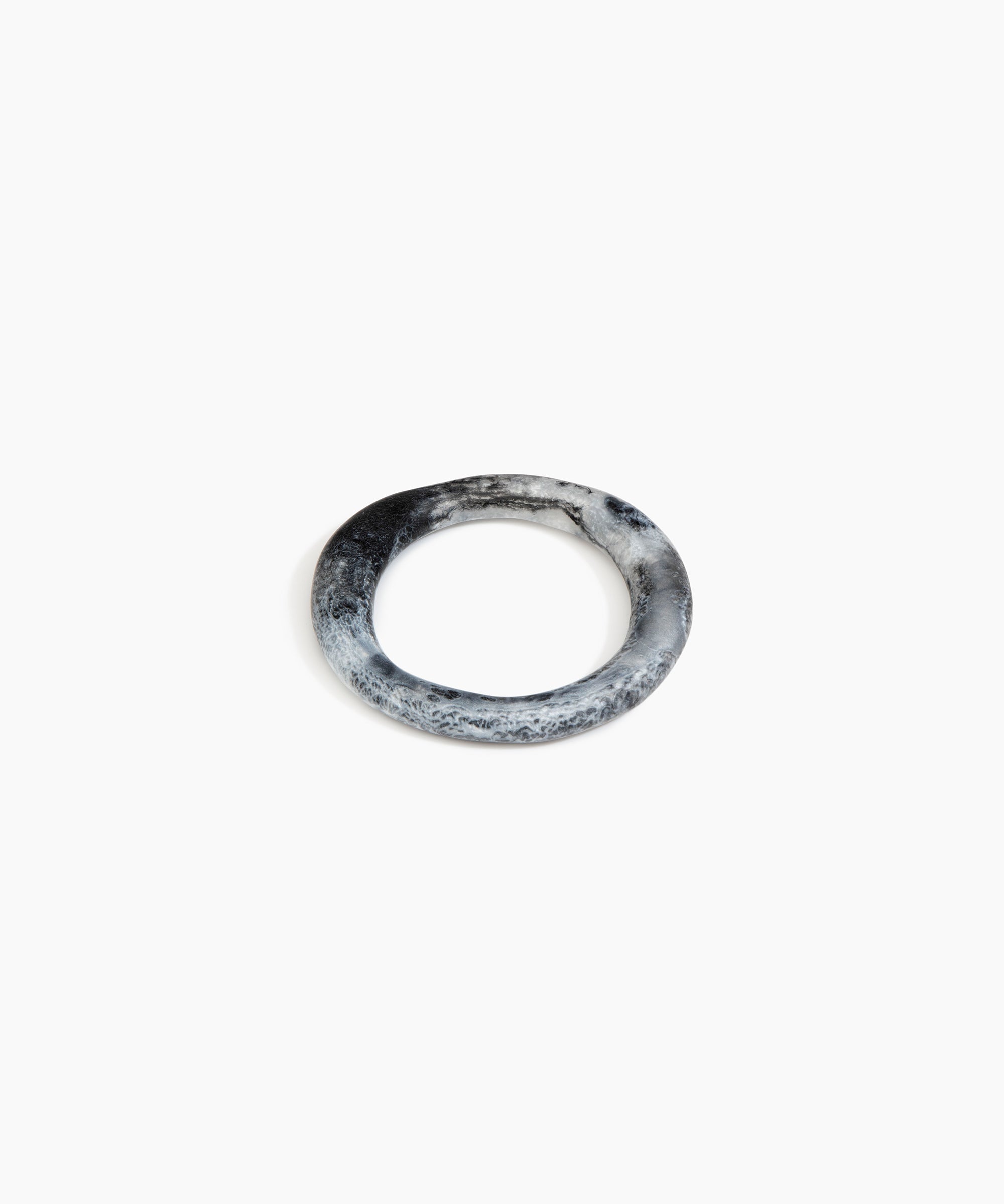 Drift Wishbone Bangle