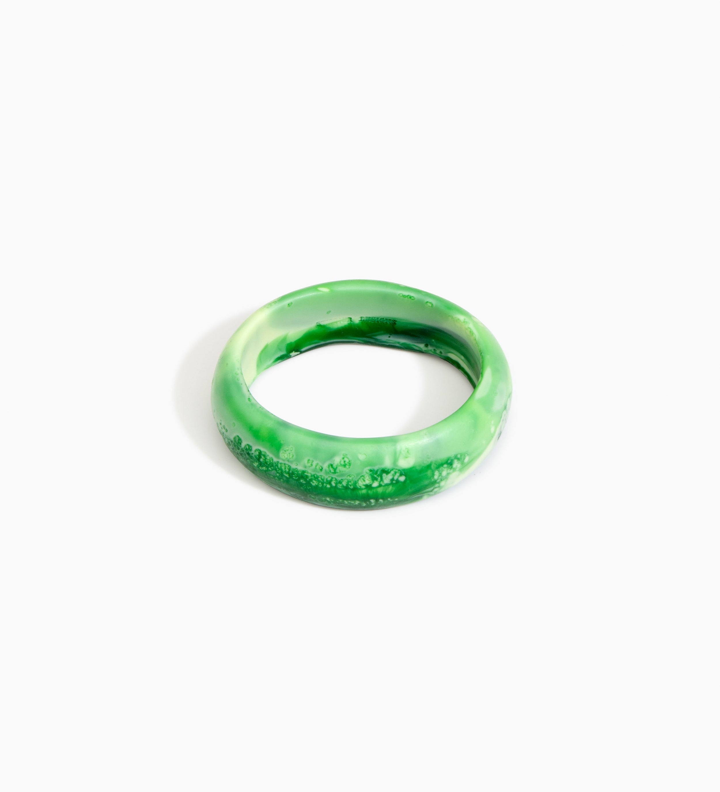 Medium Organic Oval Bangle