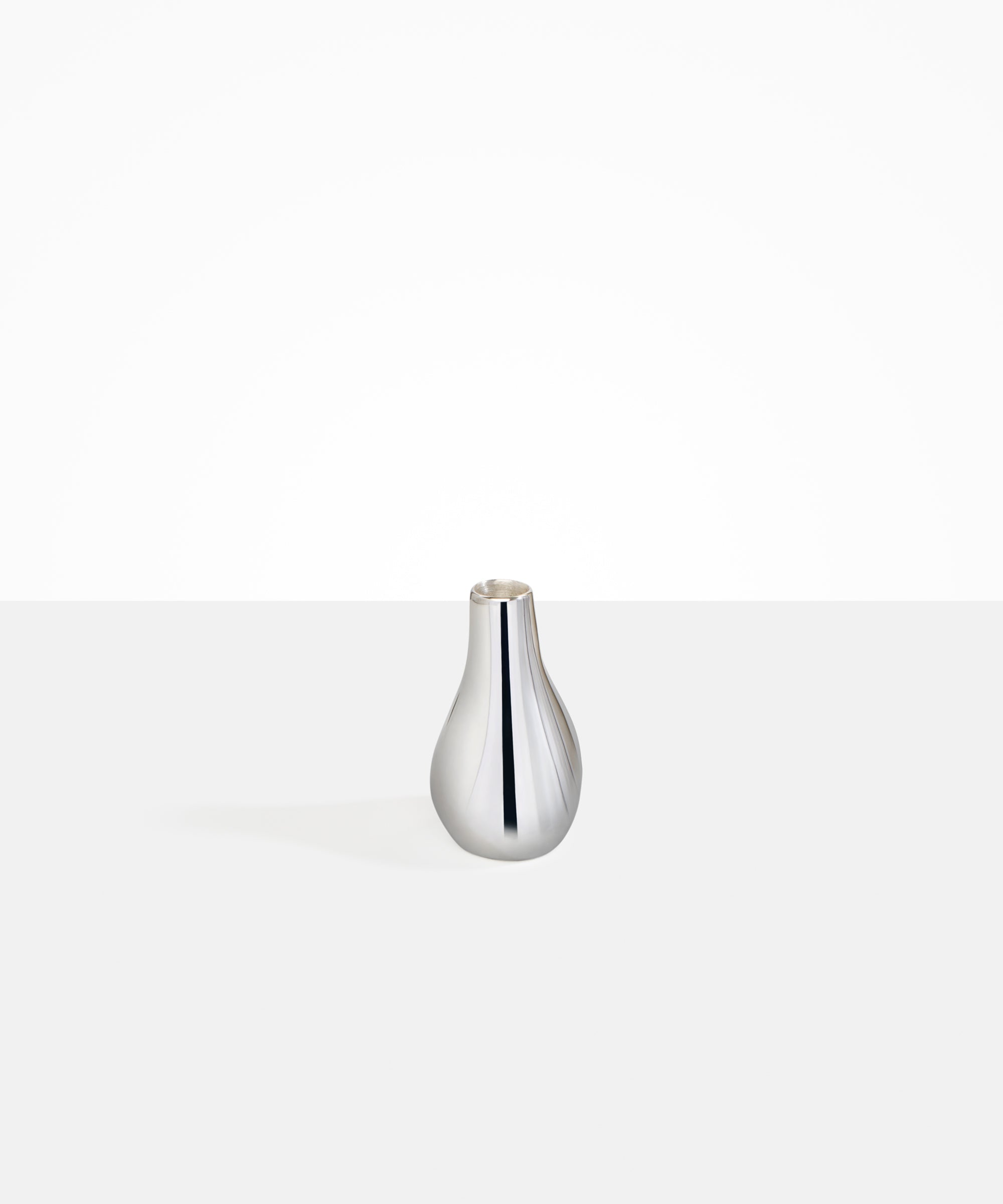 Medium Metal Liquid Vase