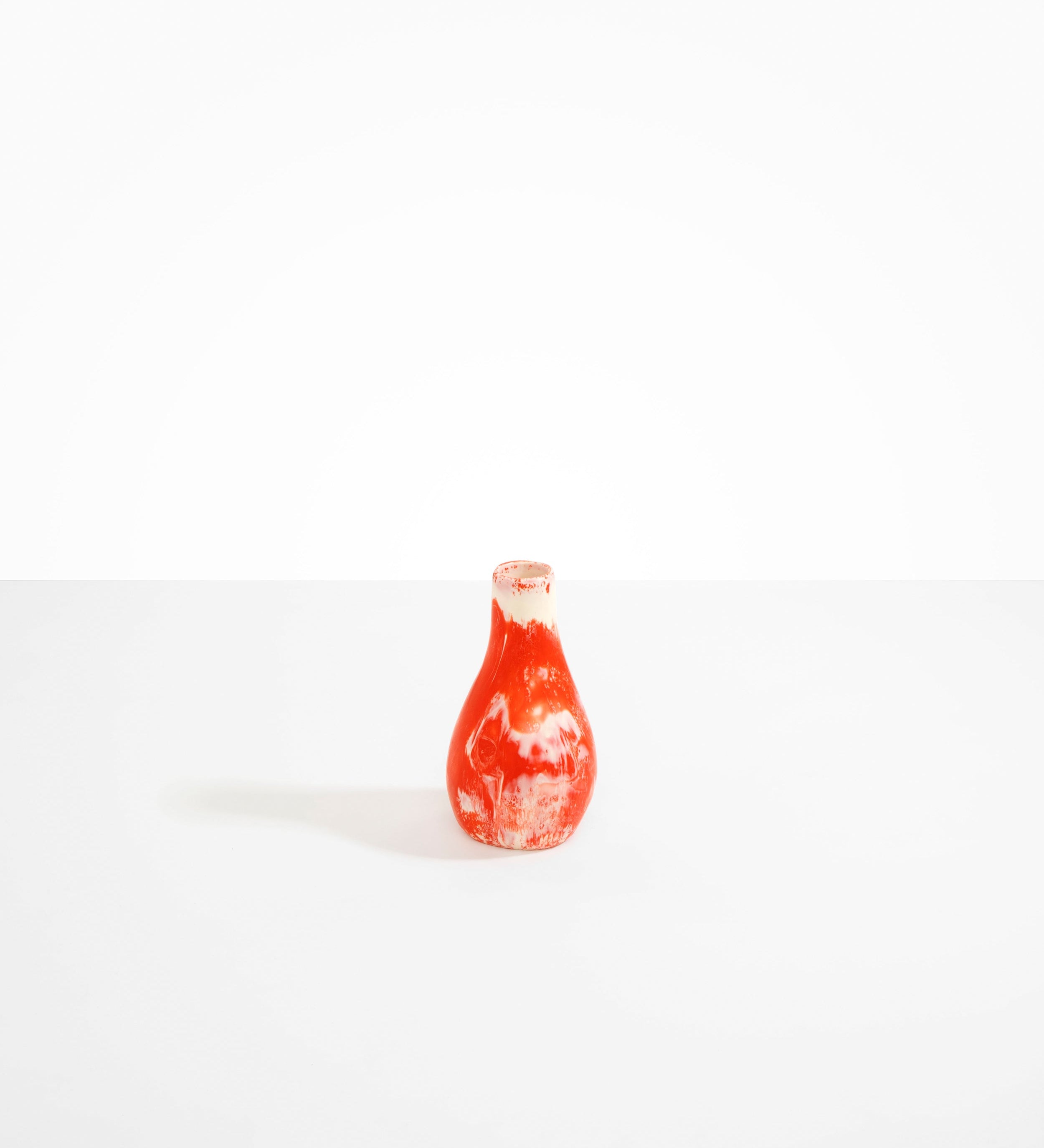 Dinosaur Designs Medium Liquid Vase Vases in Strawberry Colour resin