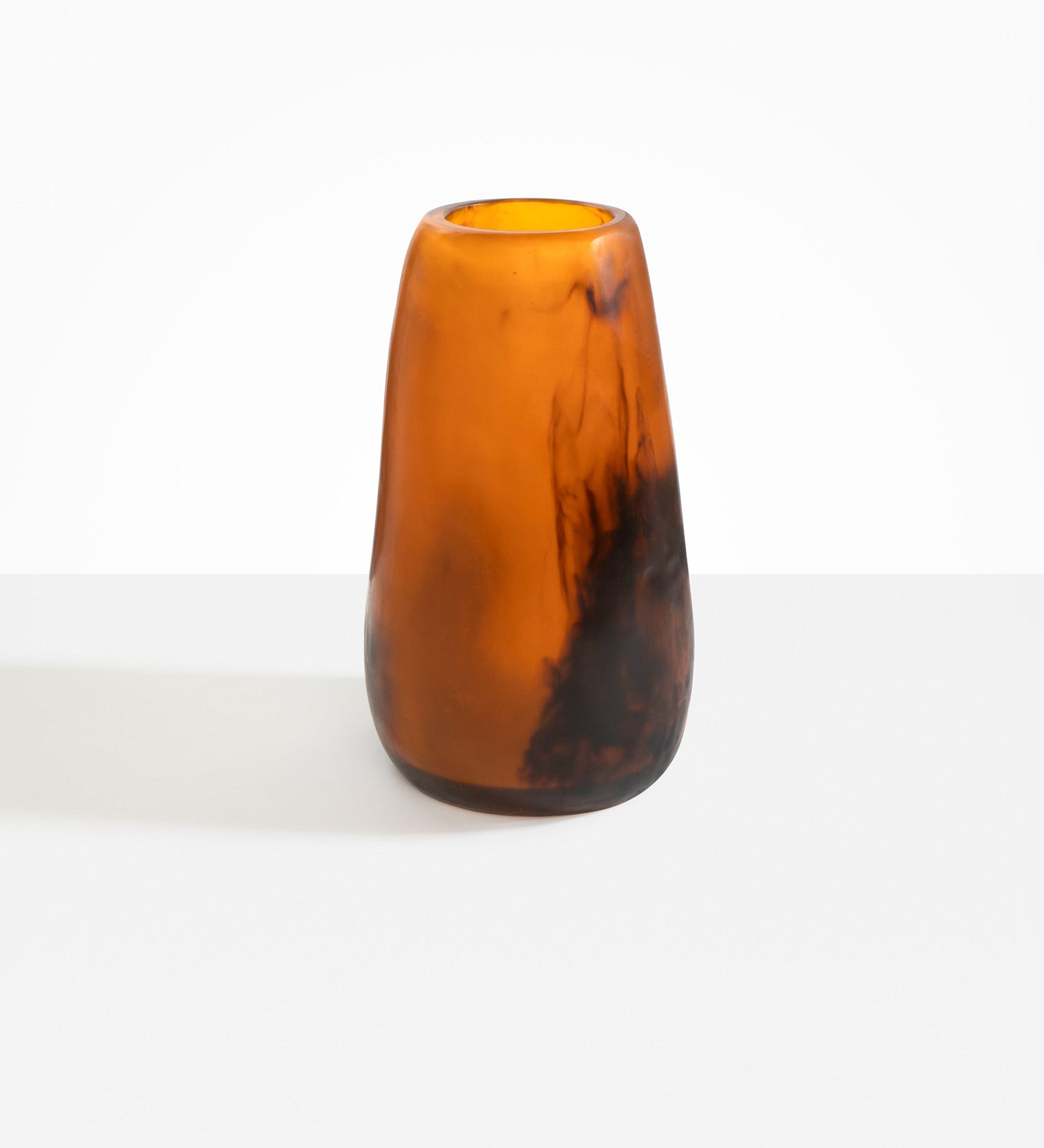 Grand Pebble Vase