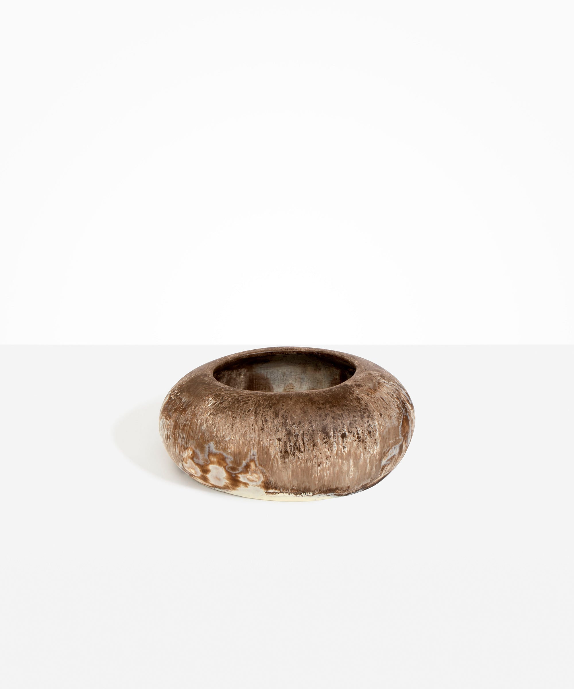 Dinosaur Designs VASRCKFLT Flat Rock Vase CAPPUCCINO