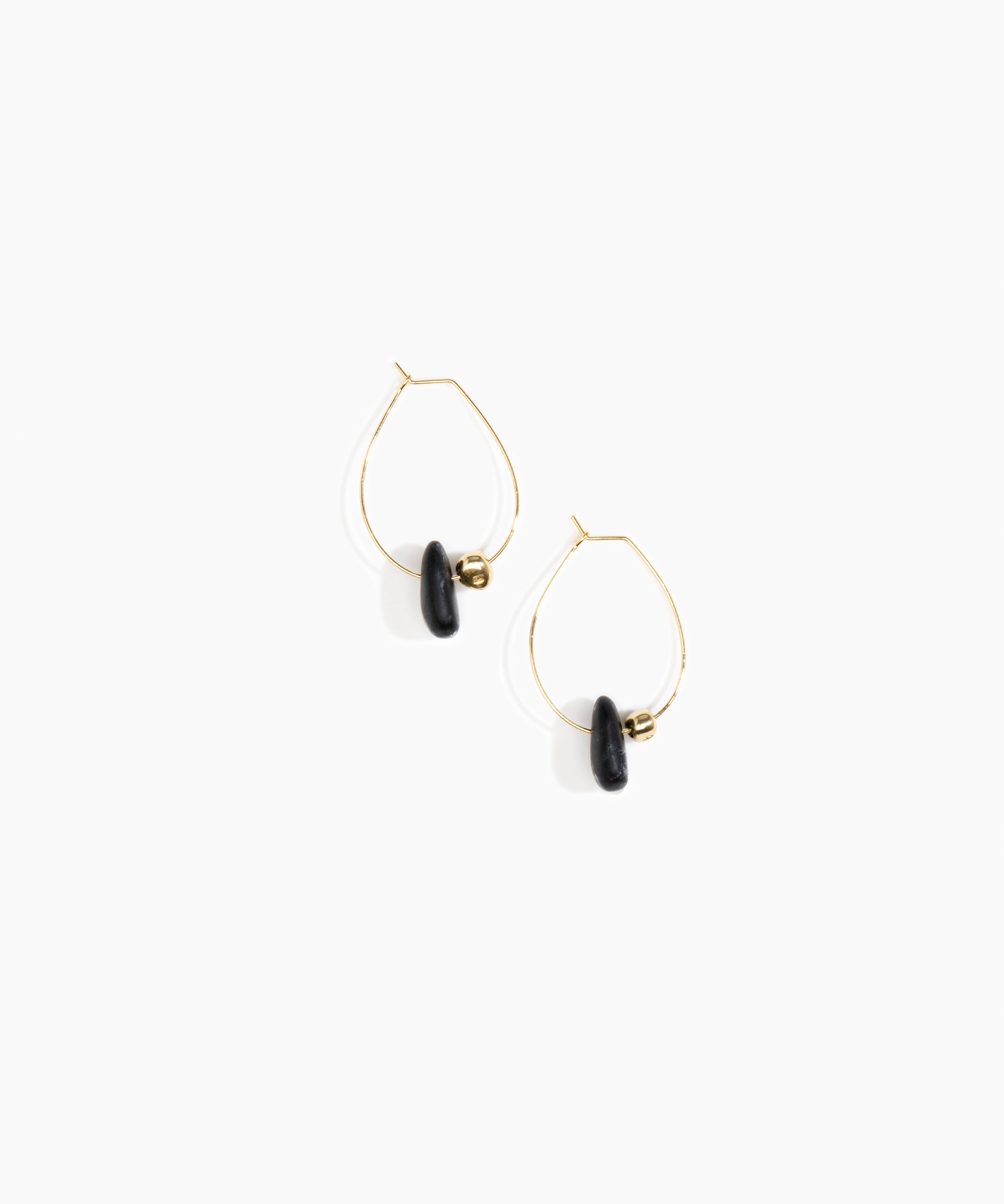 Dinosaur Designs Joie De Vivre Hoop Earrings Earrings in Black Marble Colour resin with Gold-Filled Material