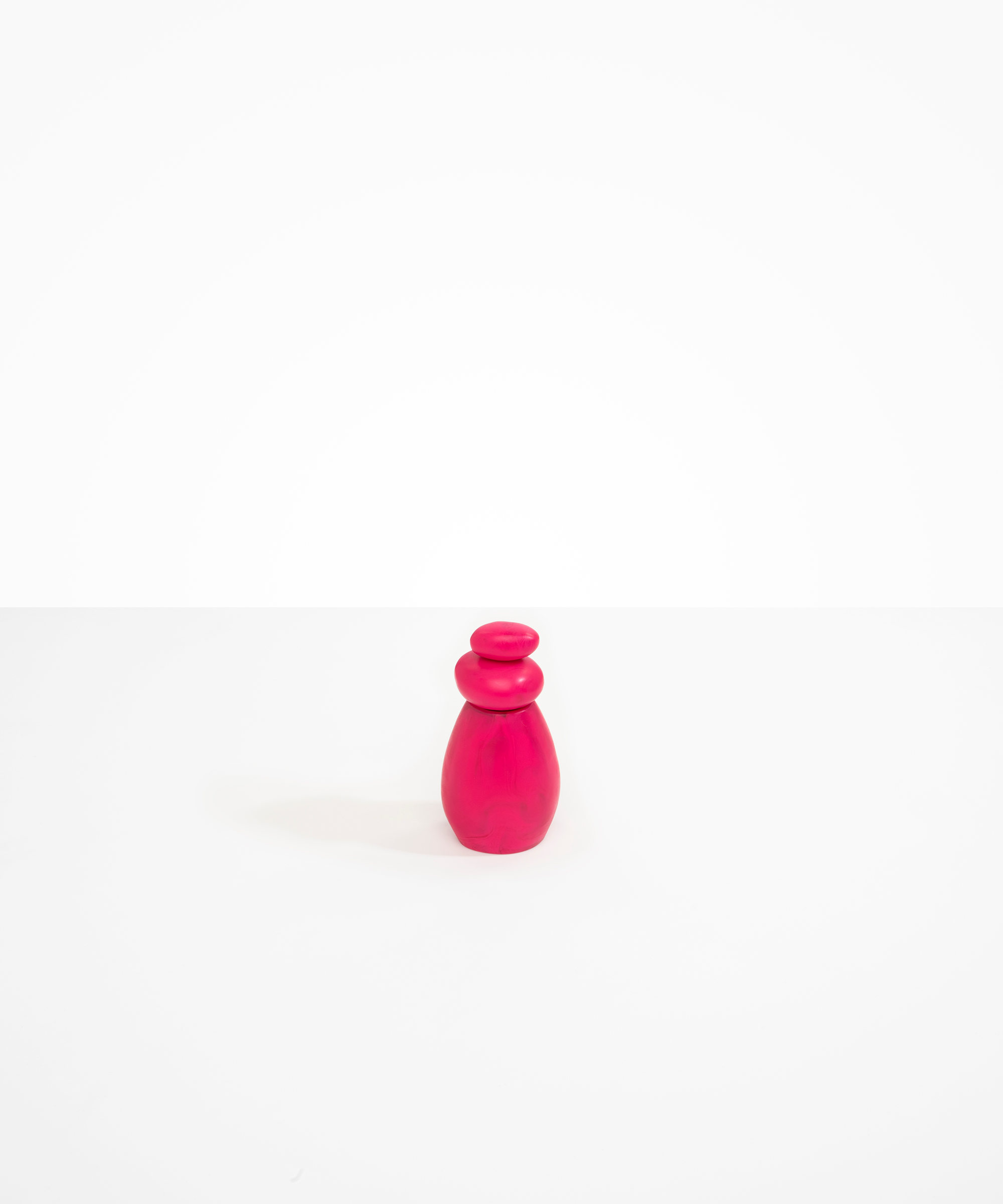 Dinosaur Designs Pepper Boulder Grinder in Flamingo Colour resin