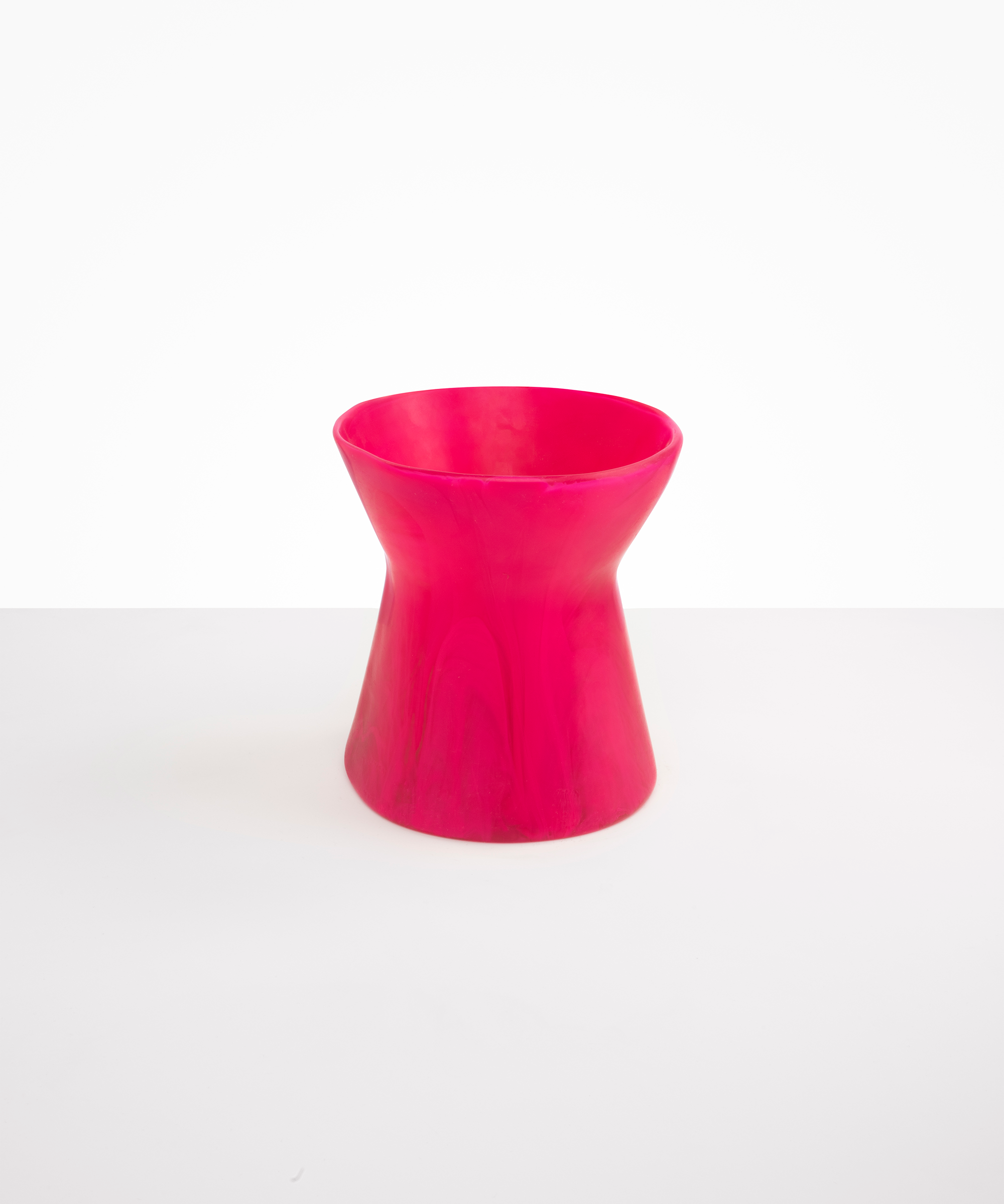 Dinosaur Designs Large Bow Vase in Flamingo Colour resin