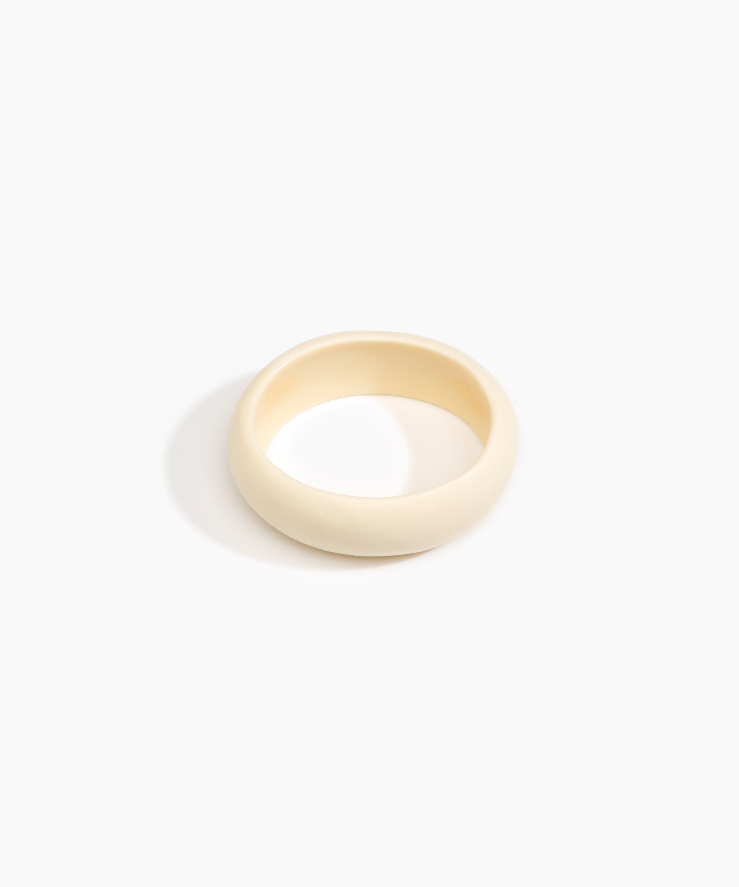 Dinosaur Designs Medium Organic Oval Bangle Bracelets in Cream Colour resin with Wide Fit