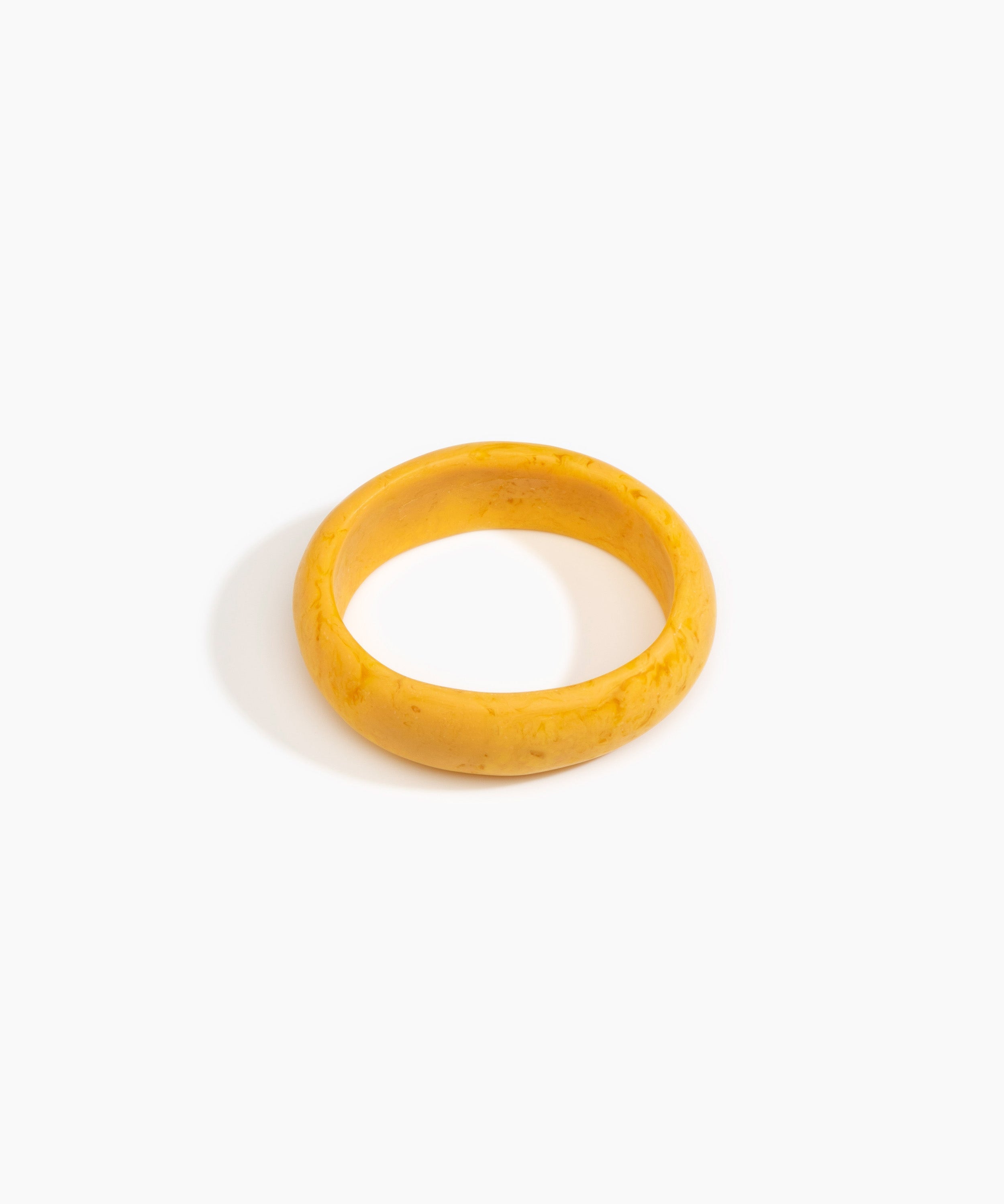 Dinosaur Designs Medium Organic Oval Bangle Bracelets in Honeycomb Colour resin with Wide Fit