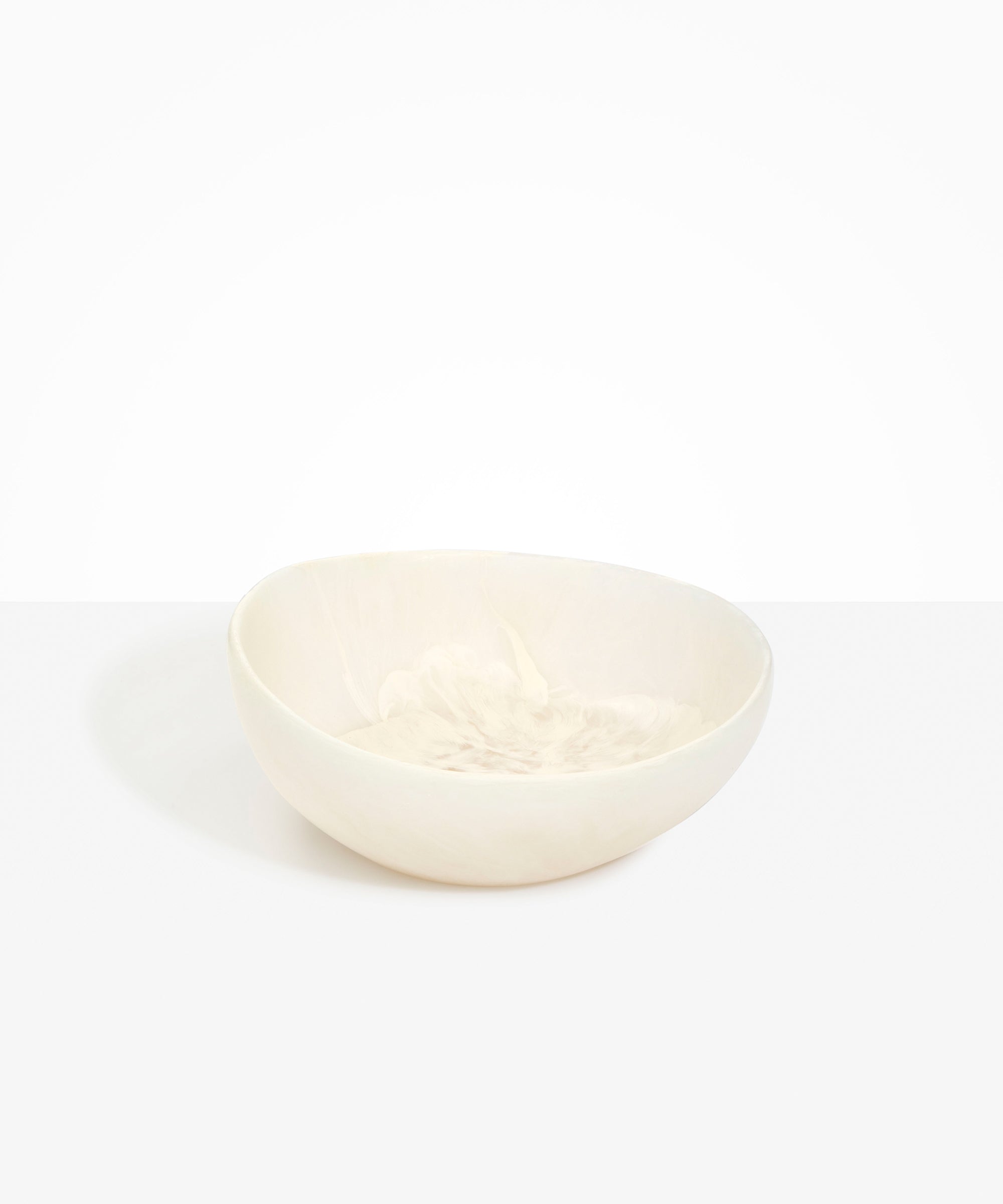 Dinosaur Designs Flow Salad Bowl in Chalk Swirl Colour resin