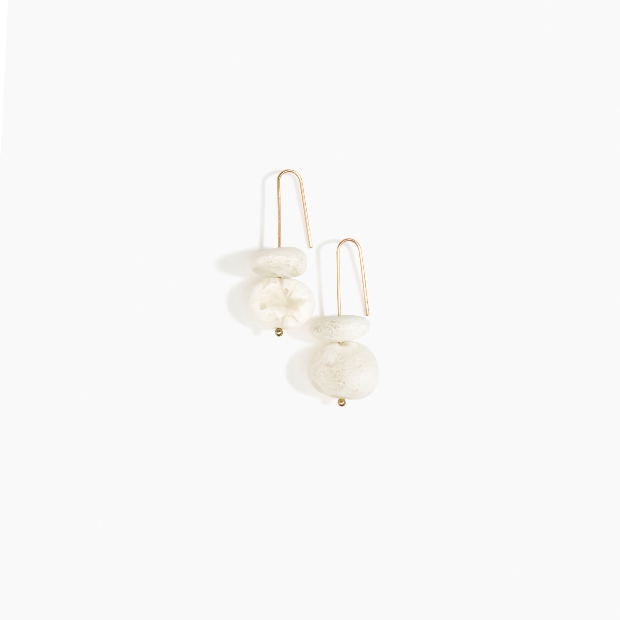 Dinosaur Designs Temple Earth Wire Earrings in Snow Swirl Colour resin with Gold-Filled Material.