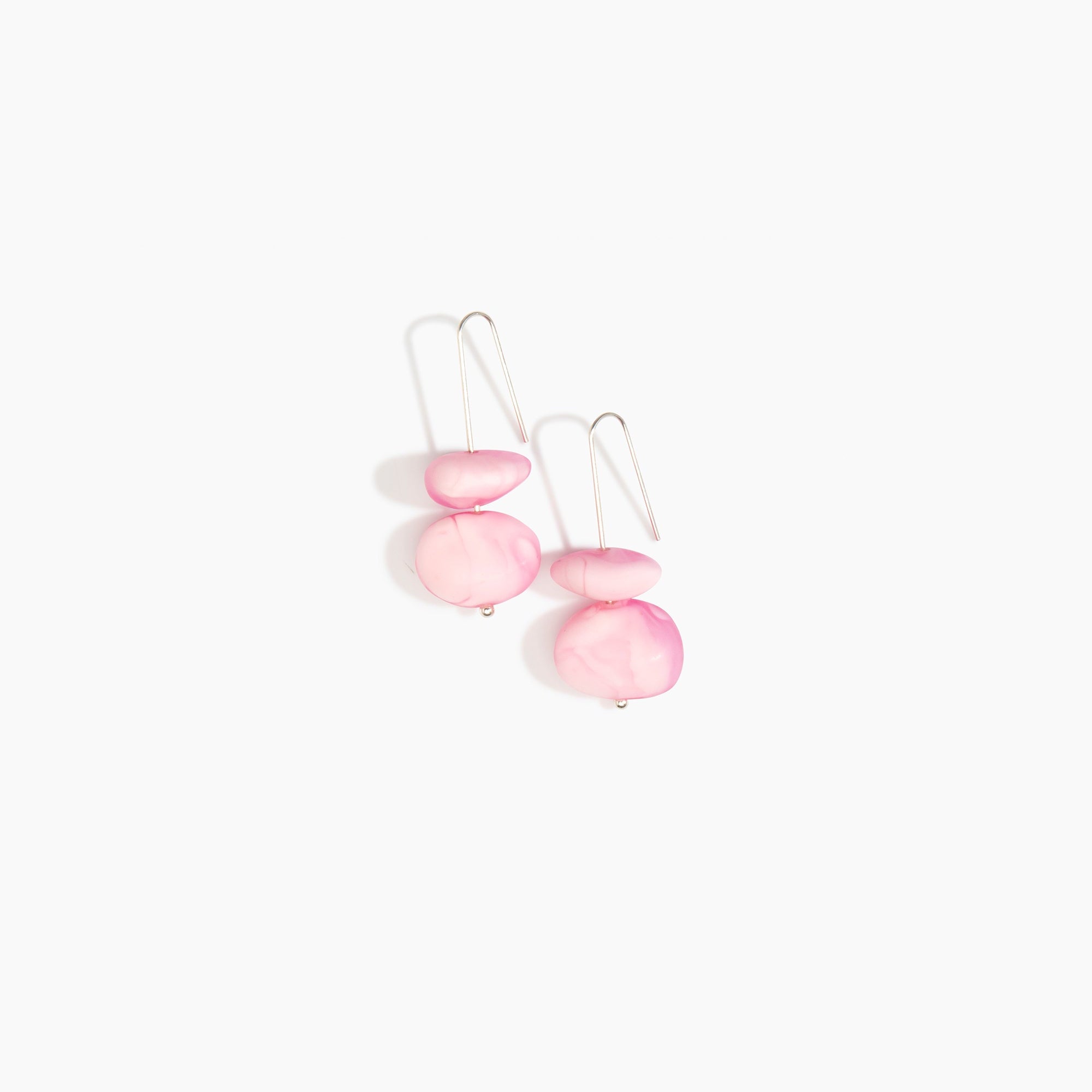 Dinosaur Designs Temple Earth Wire Earrings in Shell Pink Colour resin with 925 Sterling Silver Material.