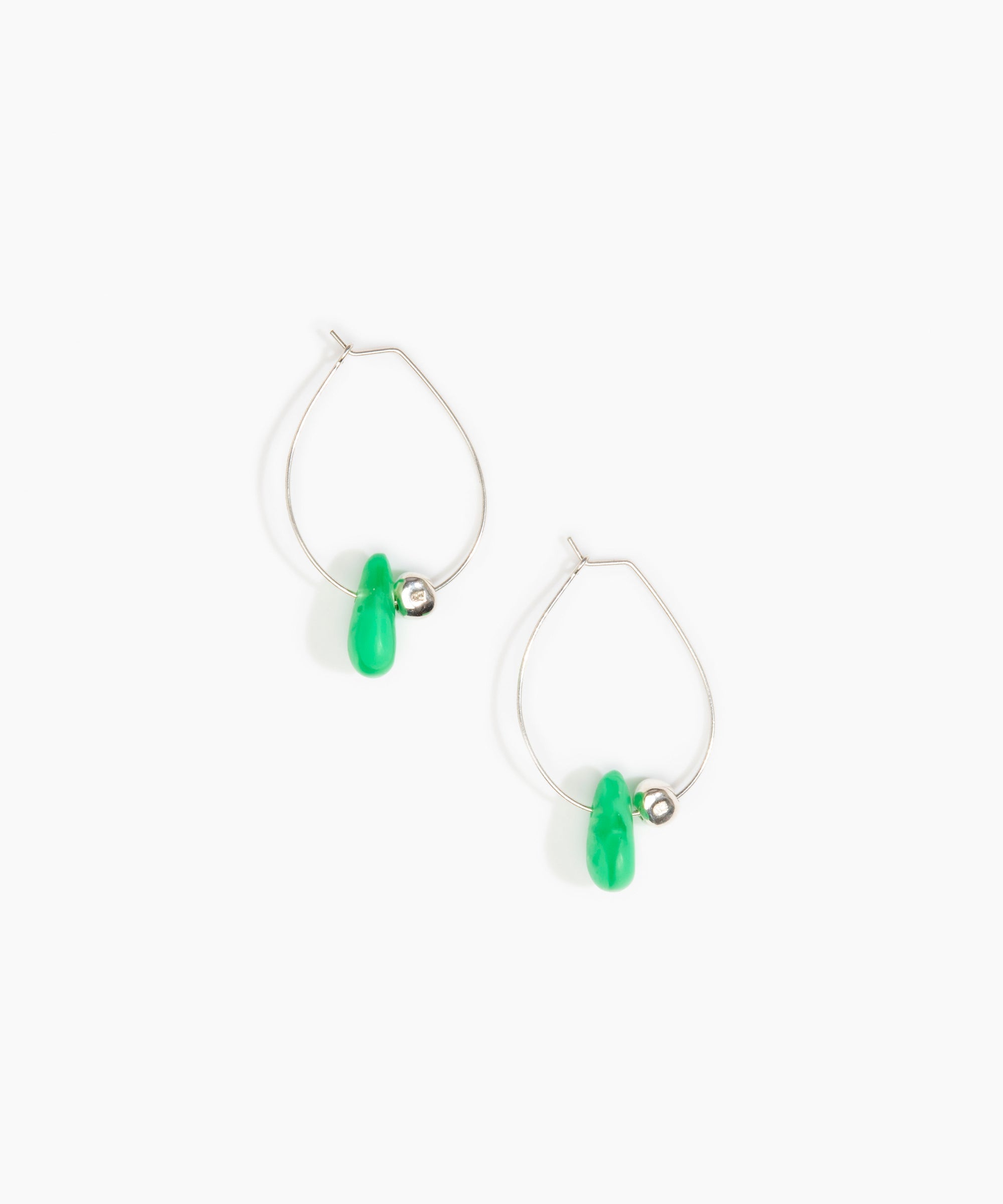 Dinosaur Designs Joie De Vivre Hoop Earrings in Leaf Colour resin with 925 Sterling Silver Material