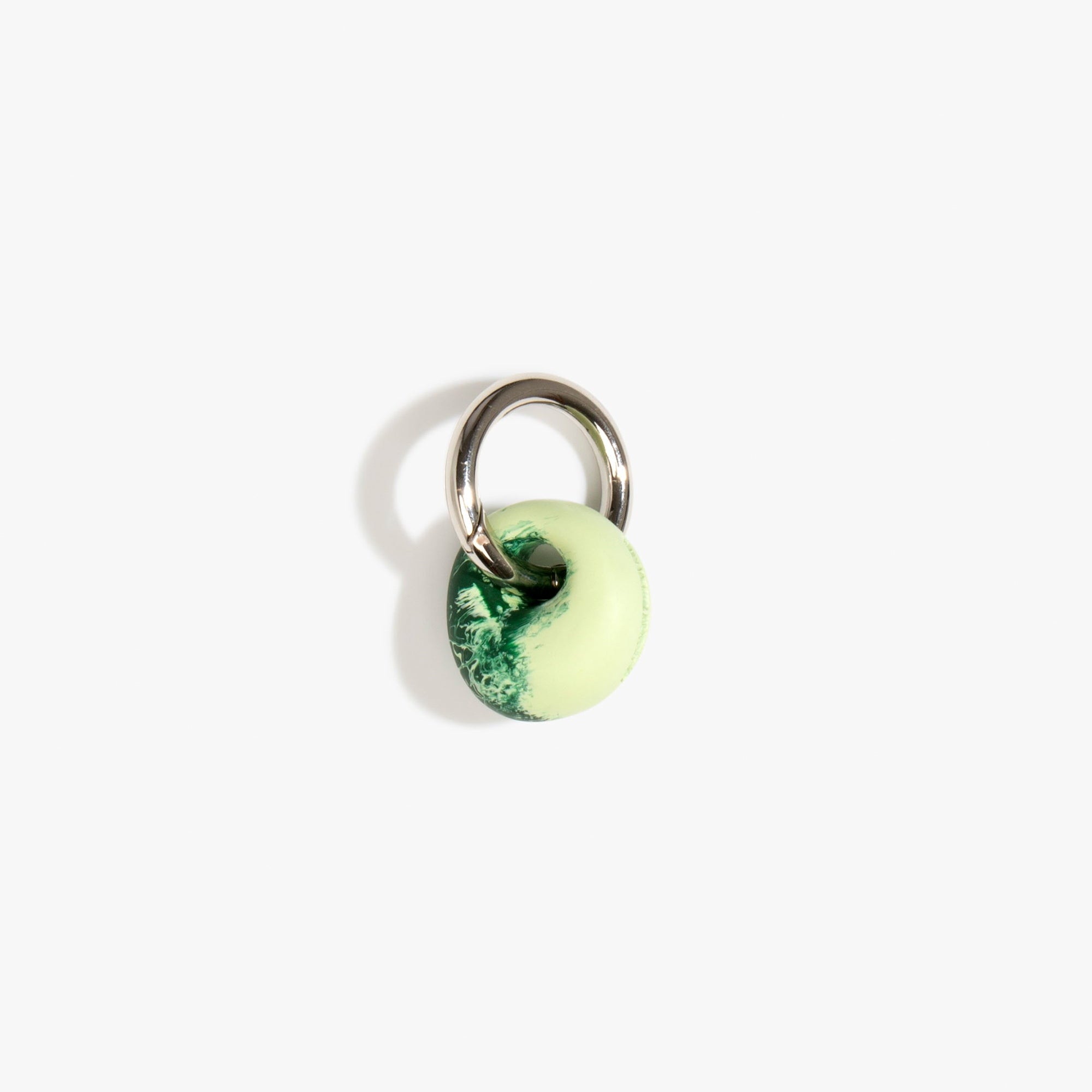 Dinosaur Designs Splash Keyring in Grass Colour resin with Gunmetal Metal..
