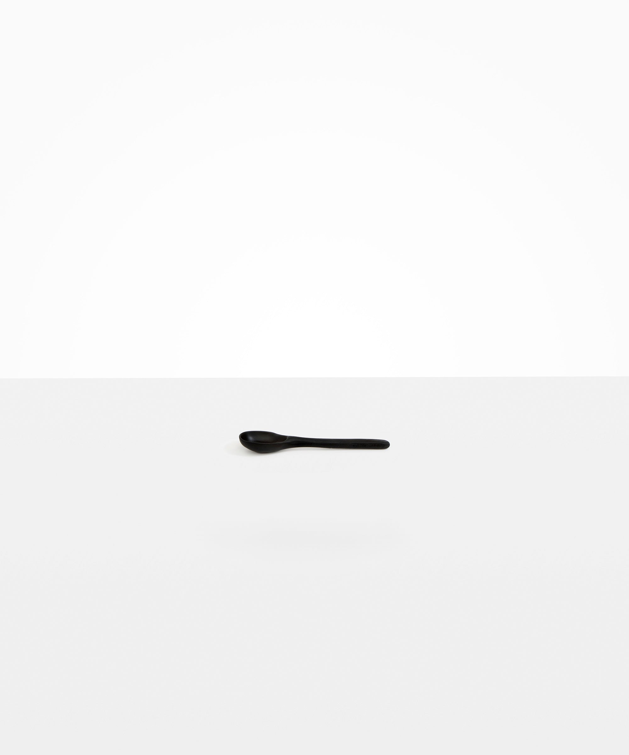 Dinosaur Designs SPNPLNSTO stone spoon BLACK ..