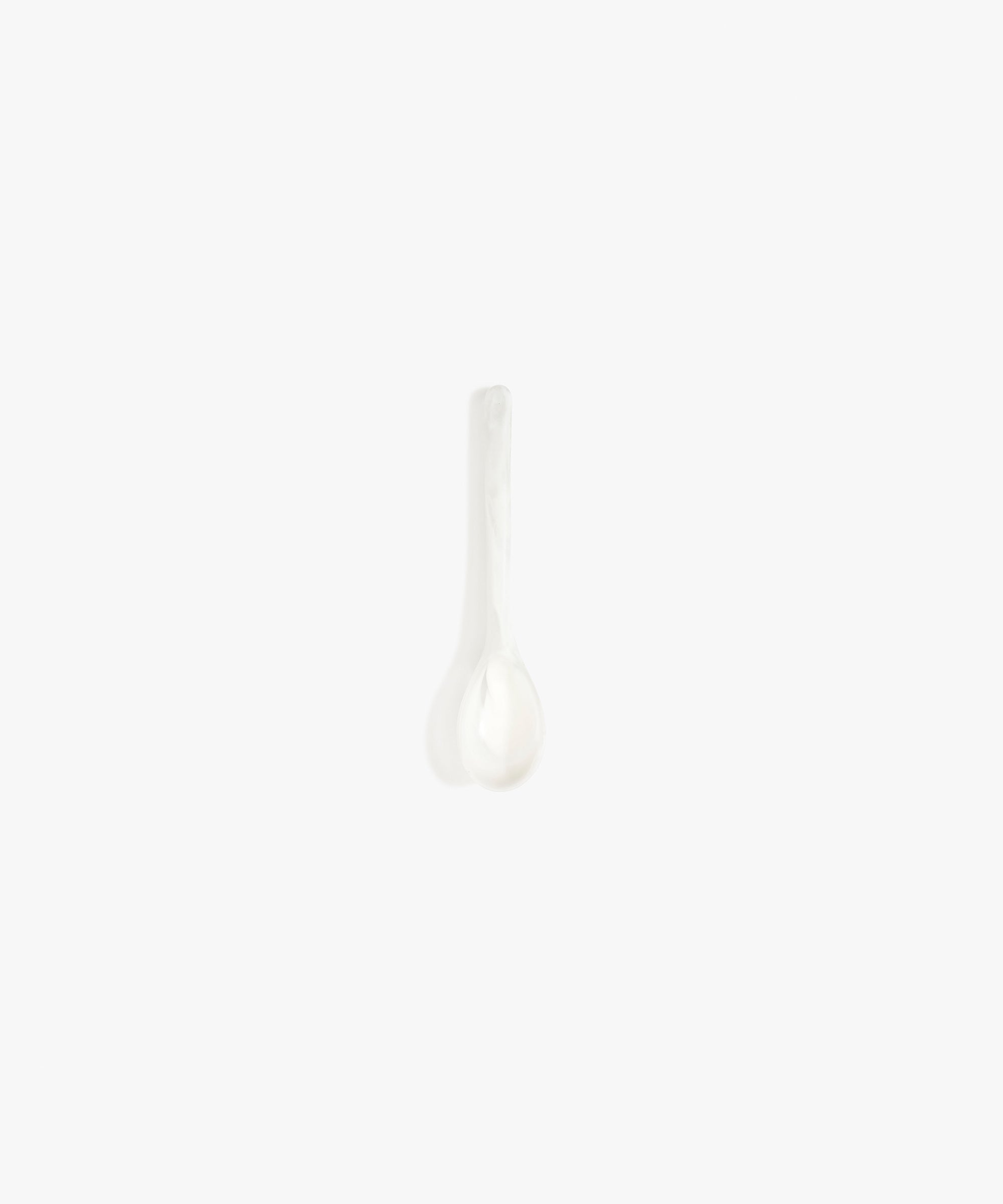 Dinosaur Designs Stone Spoon in Snow Swirl Colour resin..